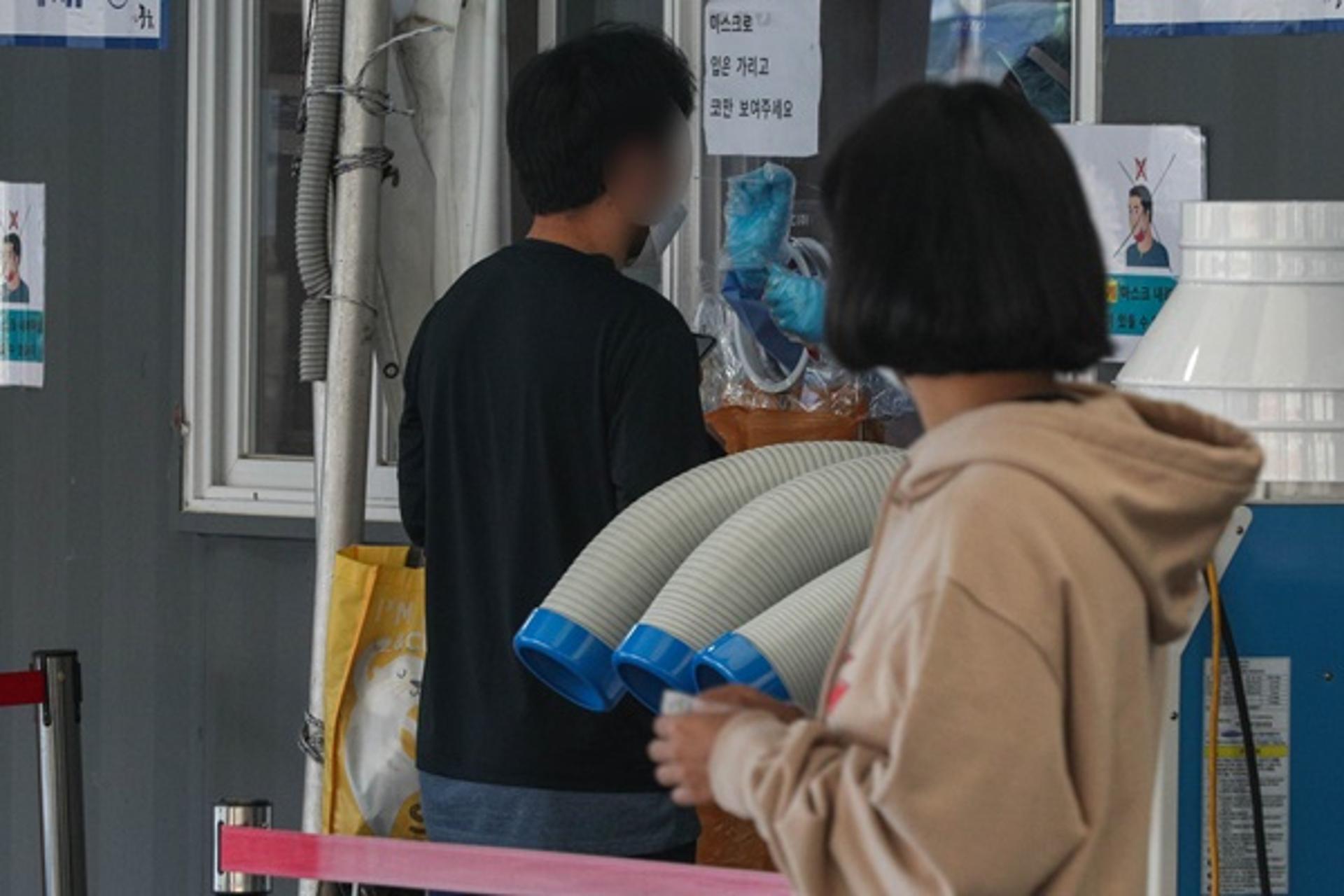 신규 확진자 1300명대 전망… 연휴 뒤 증가 예상