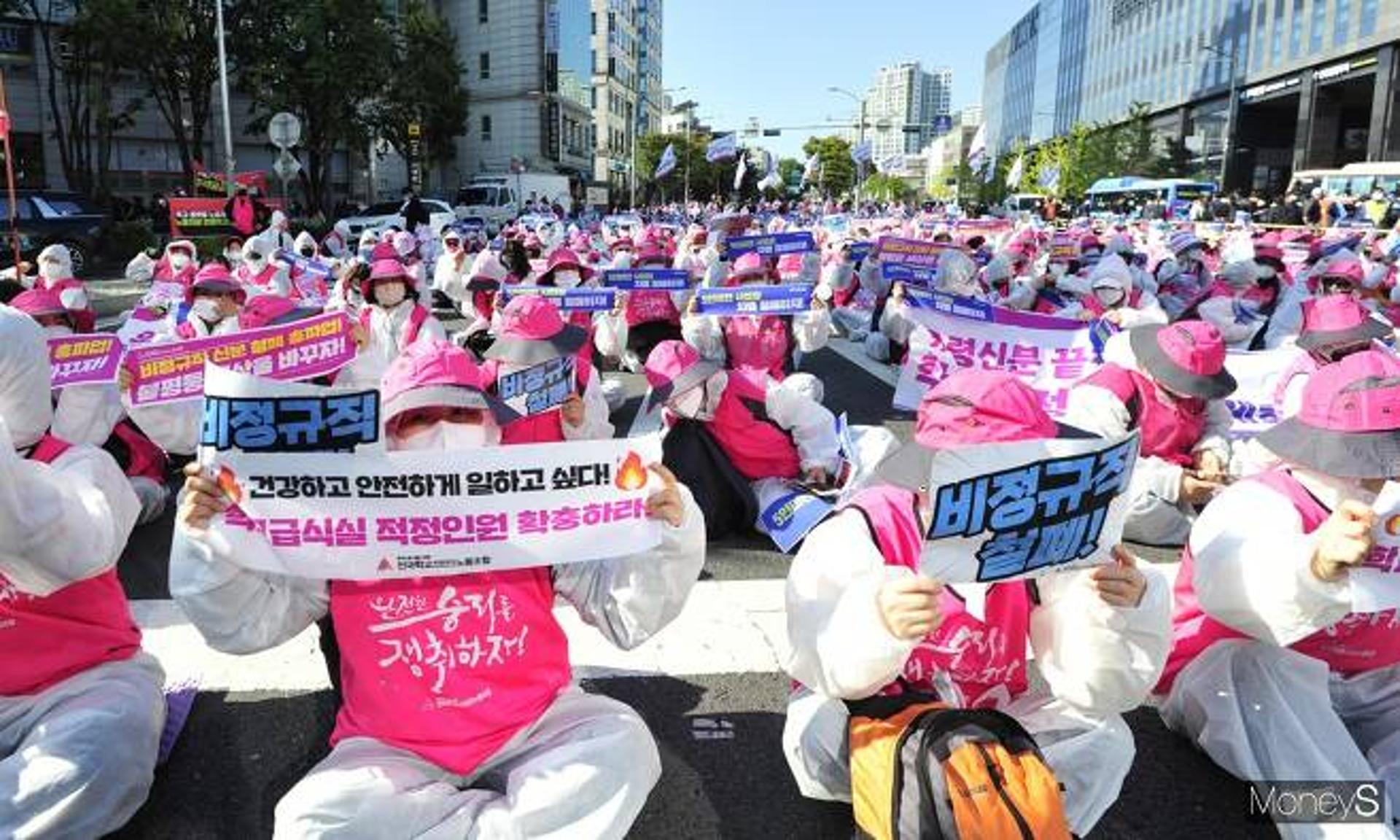 獨, 초과 노동시간 저축해 자유롭게 활용… "韓도 노동유연성 제고해야"