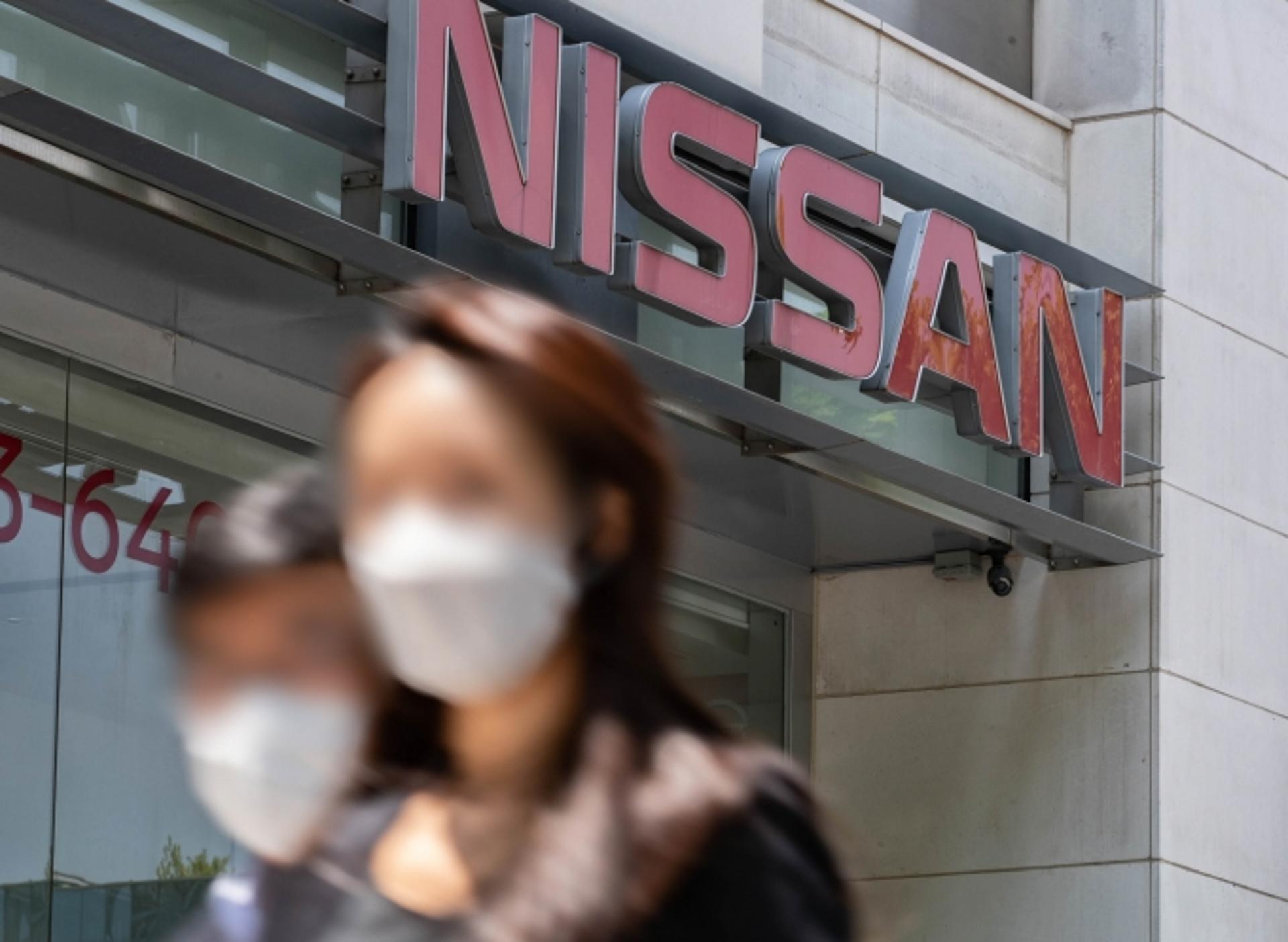 닛산, ‘배출가스 적법’ 거짓 광고 과징금 1.7억… 포르쉐는 시정 명령