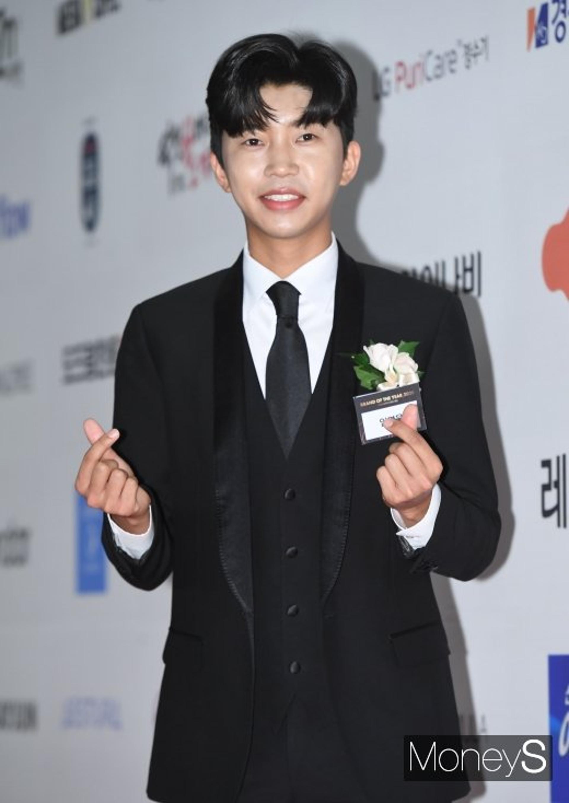 "히어로와 파티를"… 임영웅, 핼러윈 함께 즐기고 싶은 스타 1위