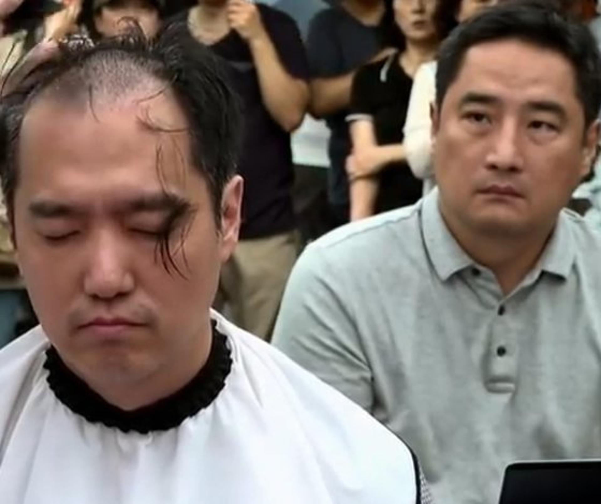 가세연 "빚만 12억, 직원 월급도 밀려"… 구독자들에 후원 요청