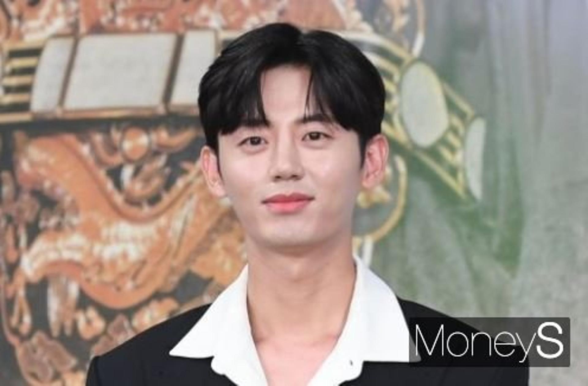 [전문] 이지훈 심경 "바지벗고 난동? 말도 안 되는 루머"