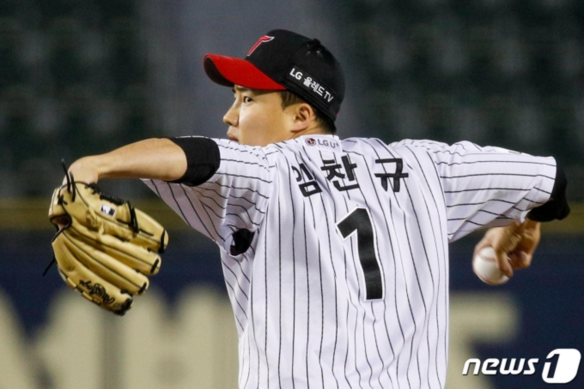 ‘3차전 끝장승부’ LG 임찬규 vs 두산 김민규 선발 맞대결