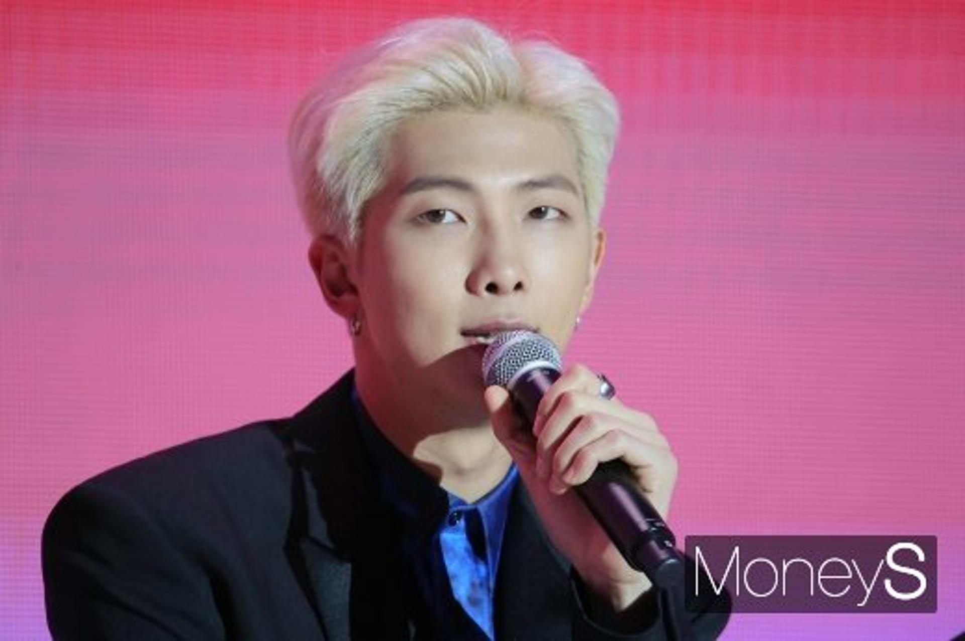 "올해 최악의 날"… 방탄소년단 RM, 작업물 날렸다 '멘붕'
