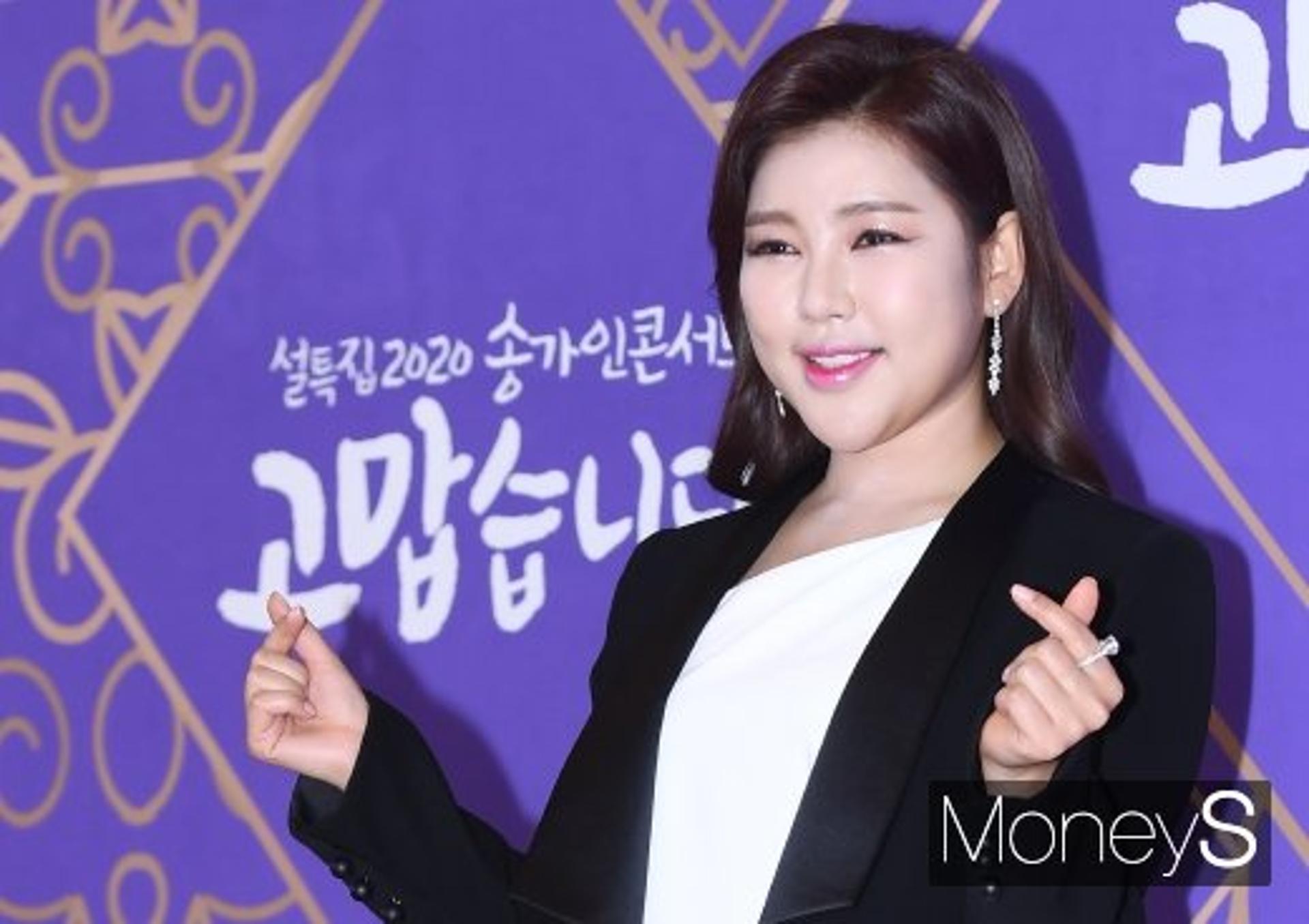 "준비한대로 후회없이"… BTS·브브걸·송가인 수능 응원하는 ★