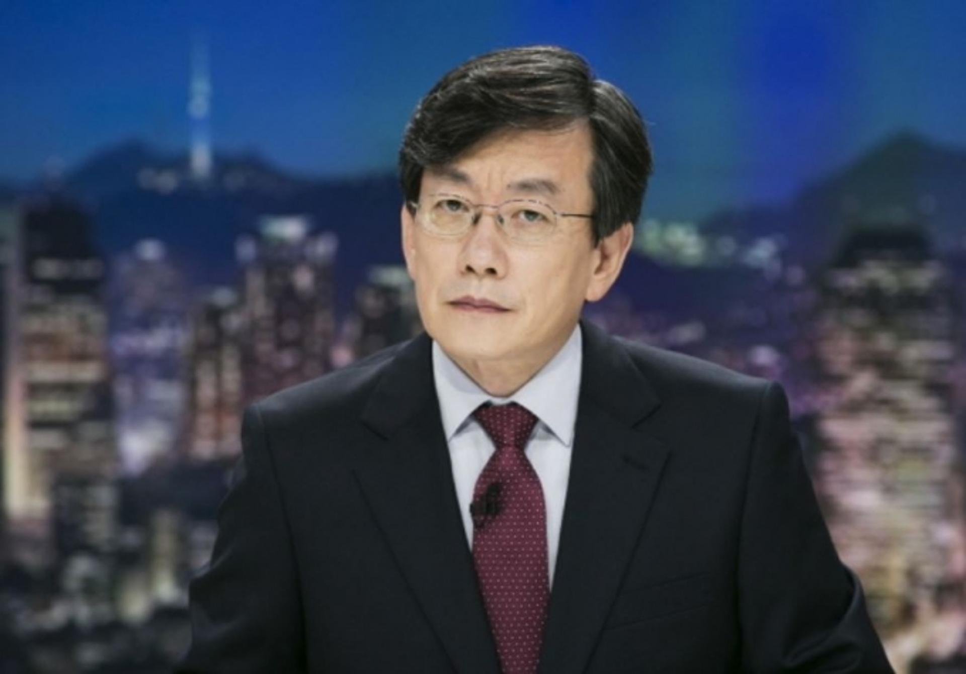 손석희 "조국사태 당시 '검찰개혁'에 천착했어야"… 아쉬움 토로