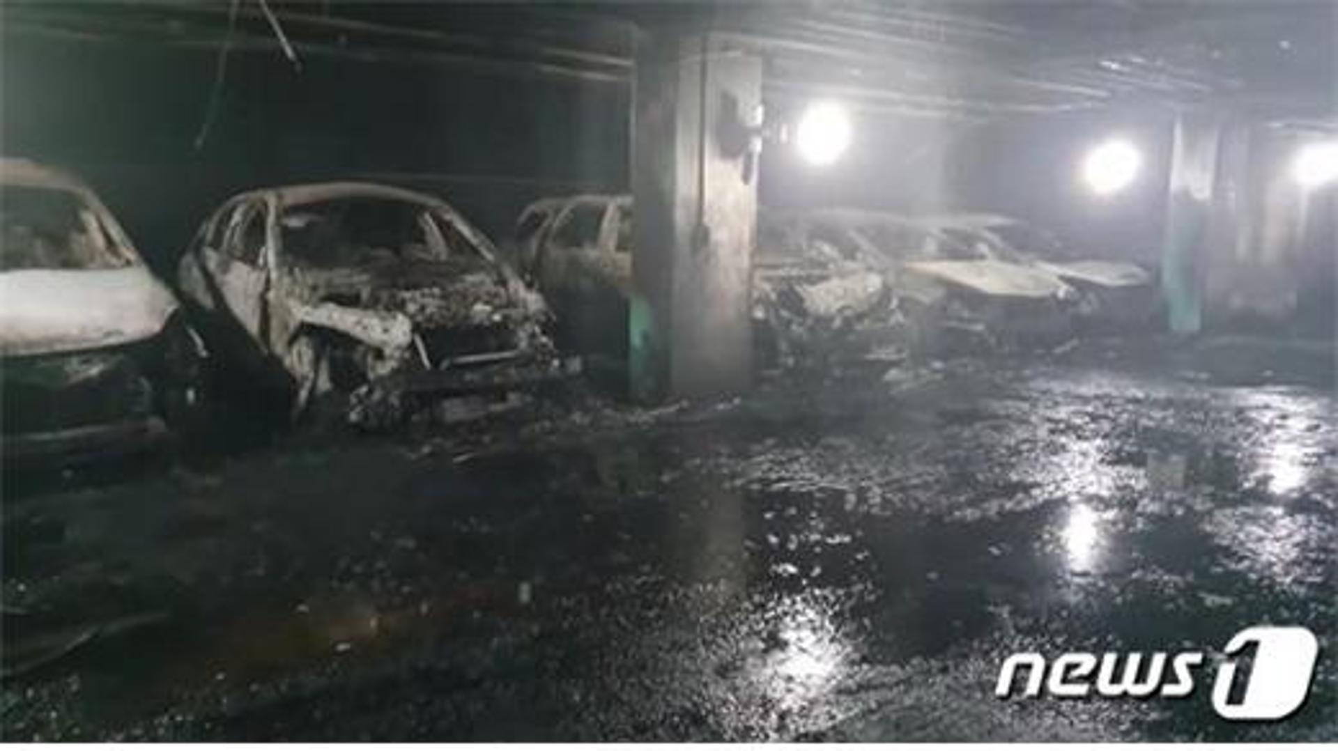 벤츠만 100대 불탔다… 천안 주차장 화재로 보험사 ‘43억’ 손해