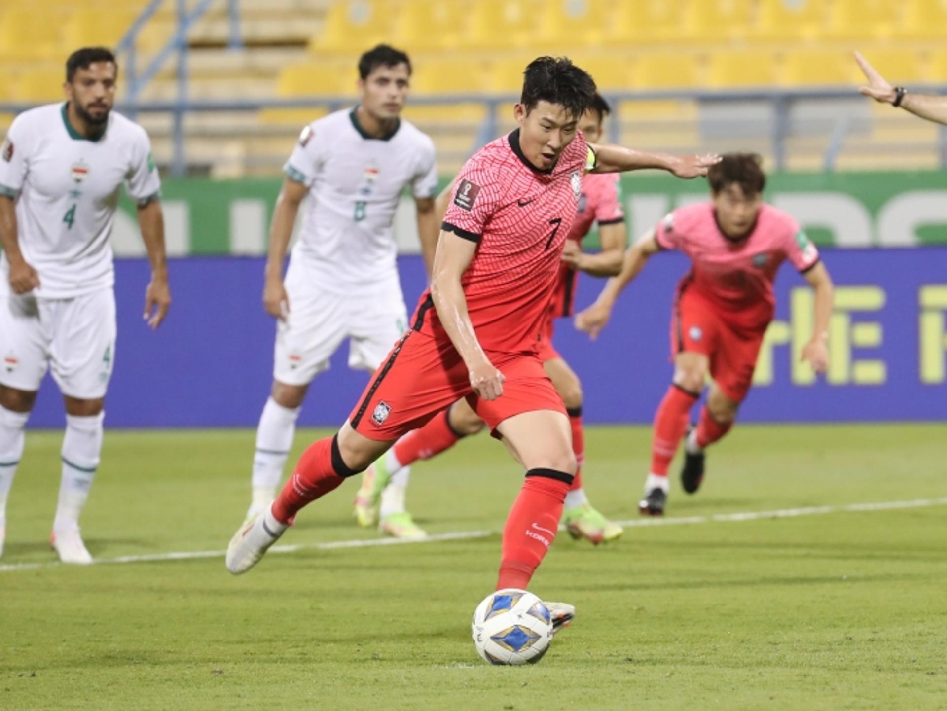 한국 축구, FIFA 랭킹 35→33위 상승… 아시아 3위 탈환