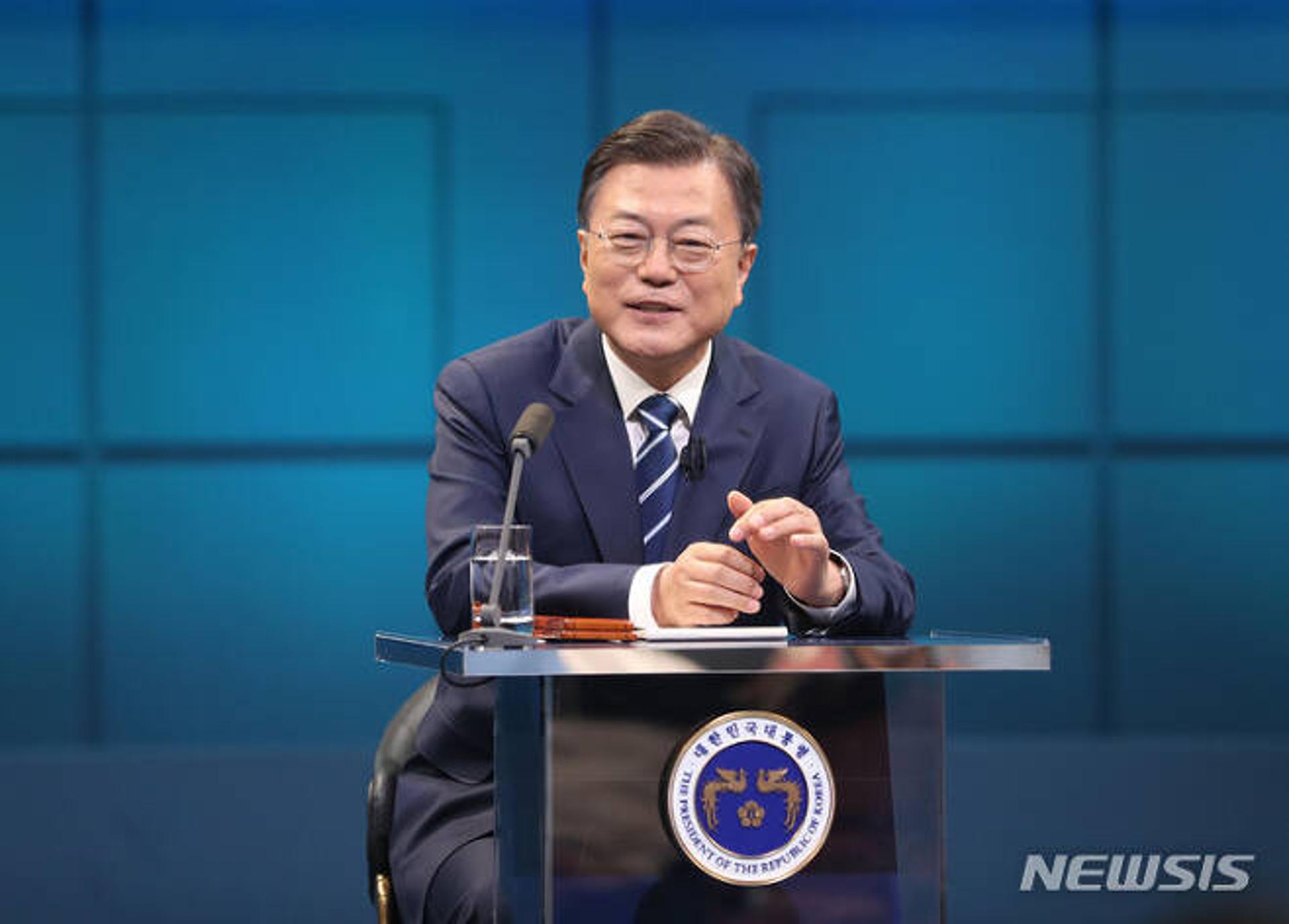 [속보] 문 대통령 "부동산 공급, 좀 더 노력했으면 좋았을 것"