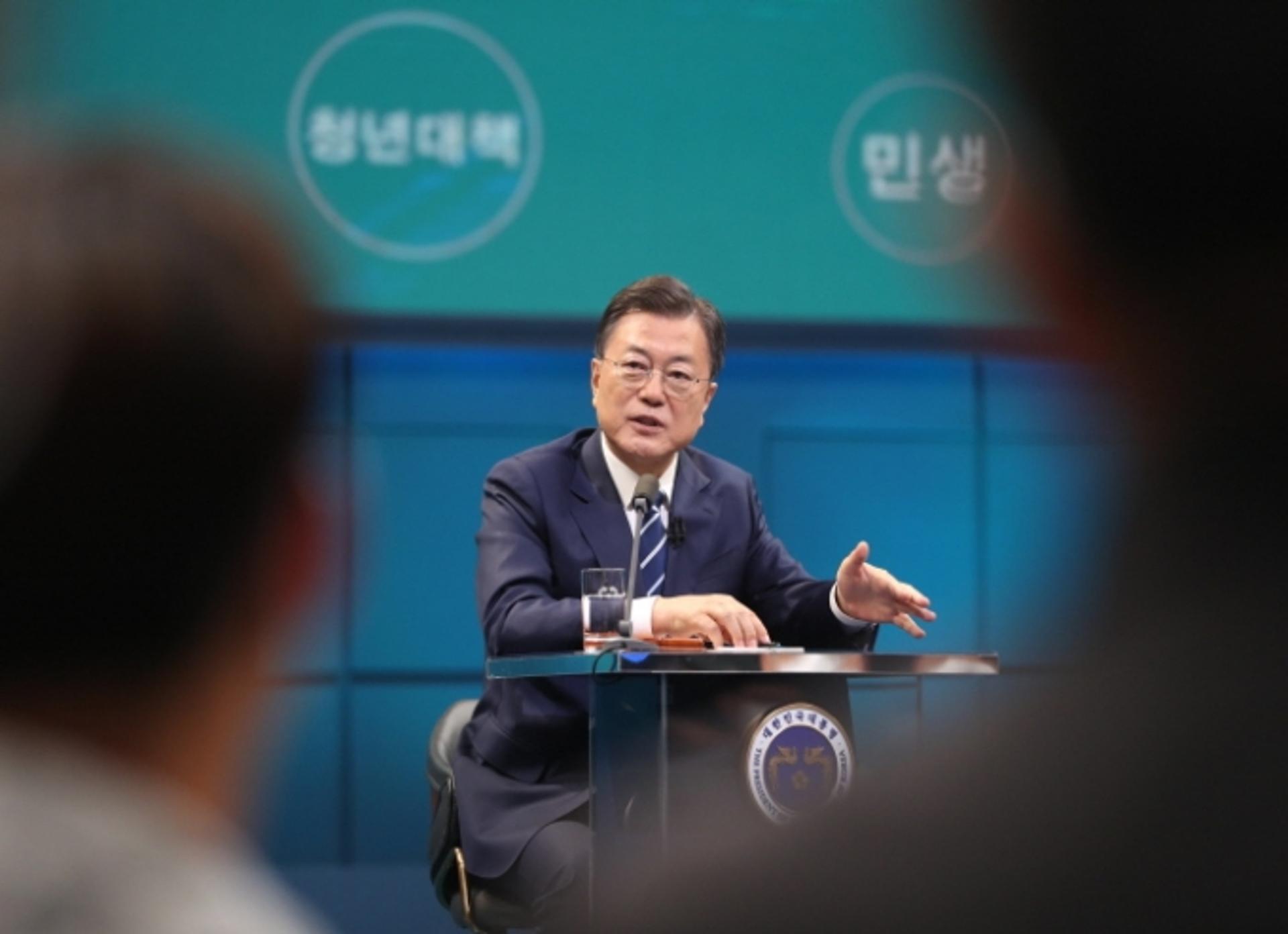 [속보] 문 대통령 "부동산 문제, 서민들 박탈감 드려 가장 아쉽다"