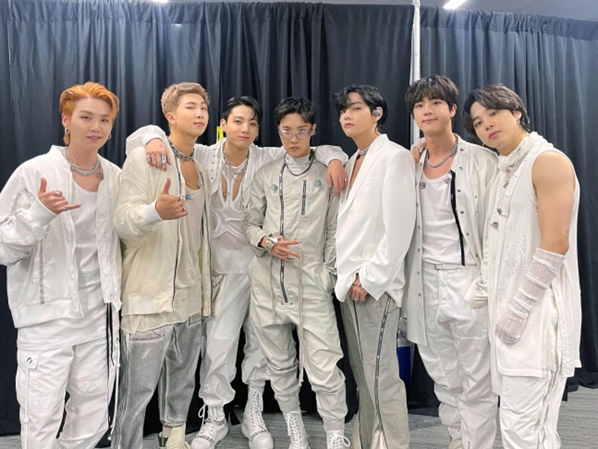 "이거 꿈 아니죠?"… 방탄소년단, 美서 2년만의 대면 콘서트