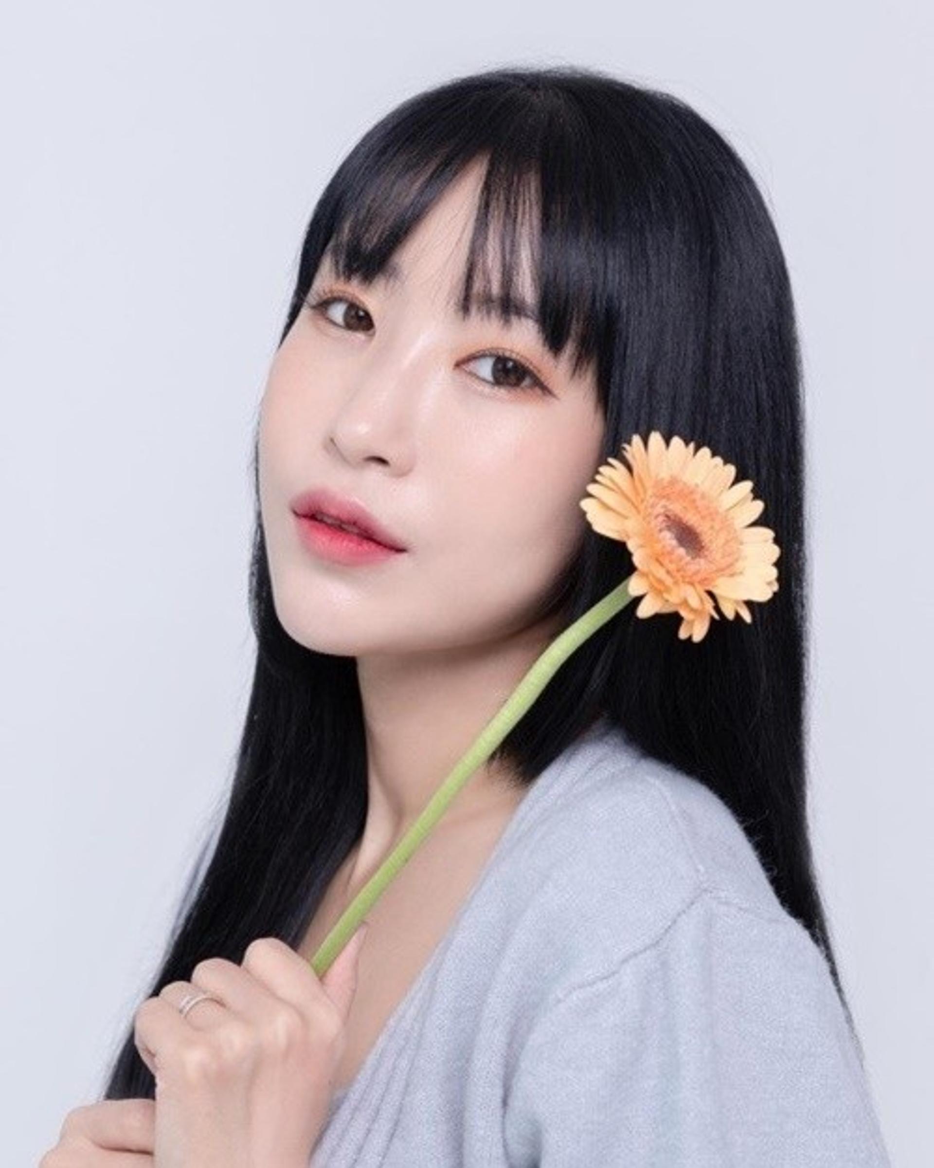 "1월19일만 기다리는 중"… 이세영, 日 남친과 결혼 임박?