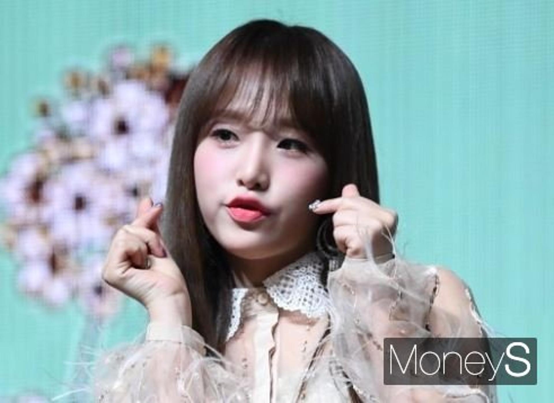 "루머 강경대응"… 최예나, 재벌이 뒤 봐준 연예인?