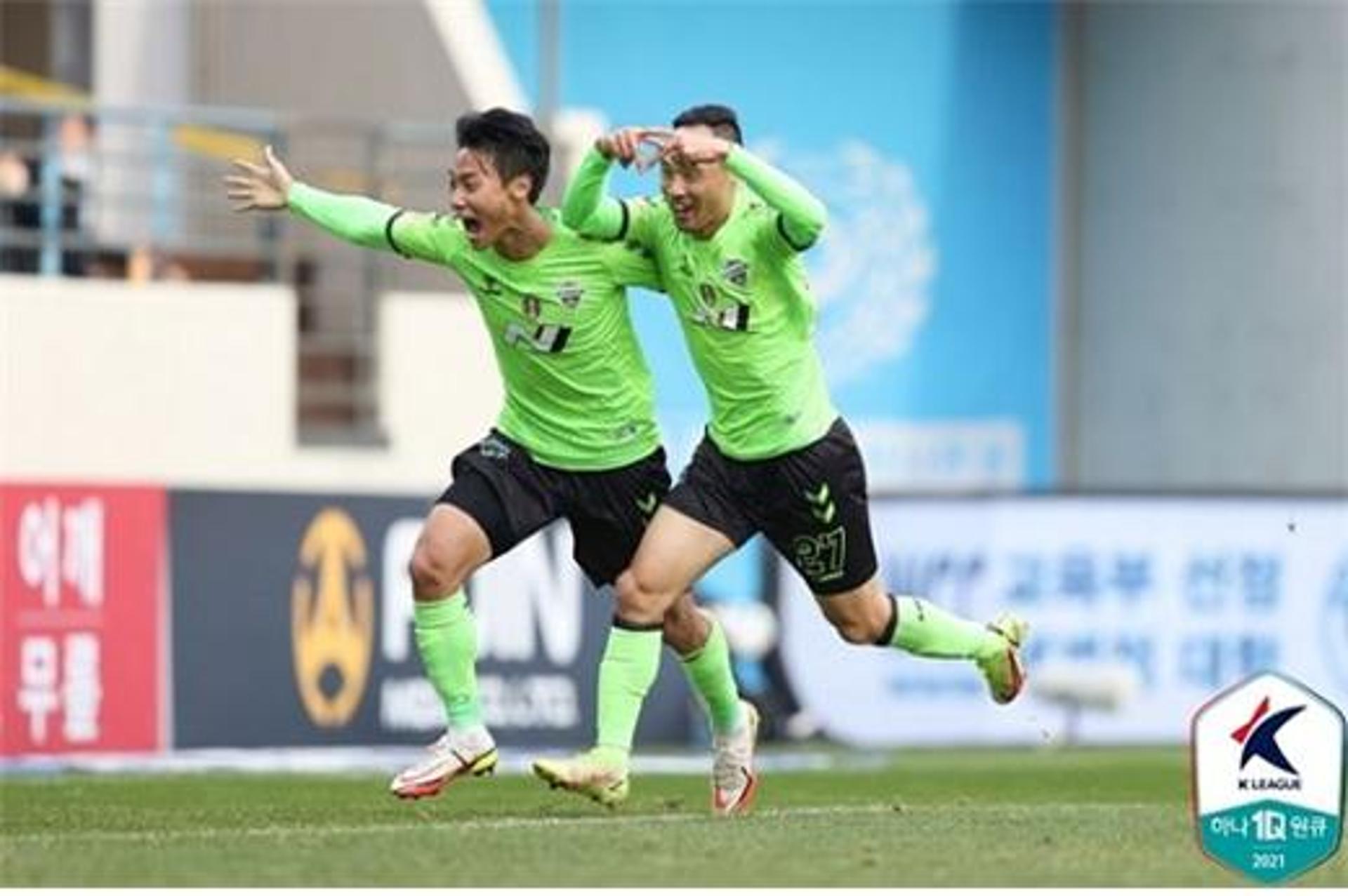 전북 5연패냐·울산 뒤집기냐… 오늘 최종전서 판가름 난다