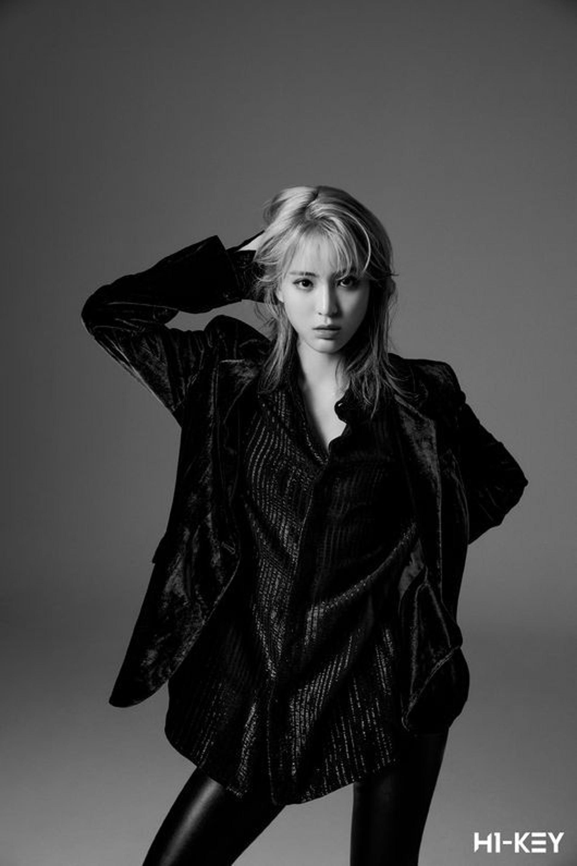 '부친 과거사 논란' 하이키 시탈라, "예정대로 데뷔"