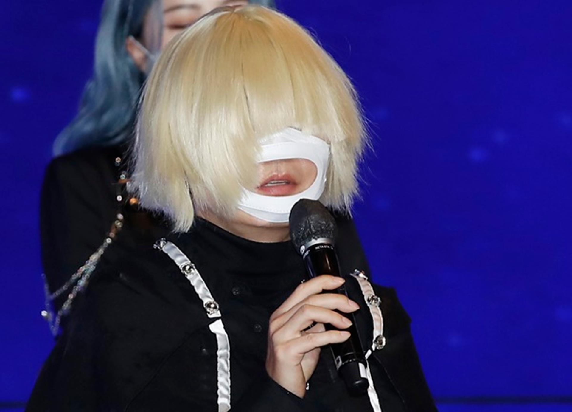 '방송 복귀' 부캐로 돌아온 신정환… "대중에게 다가갈 것"