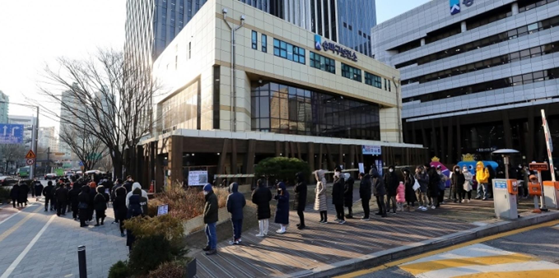 '누적 20만명 목전'… 서울, 신규 코로나19 확진자 2794명 추가