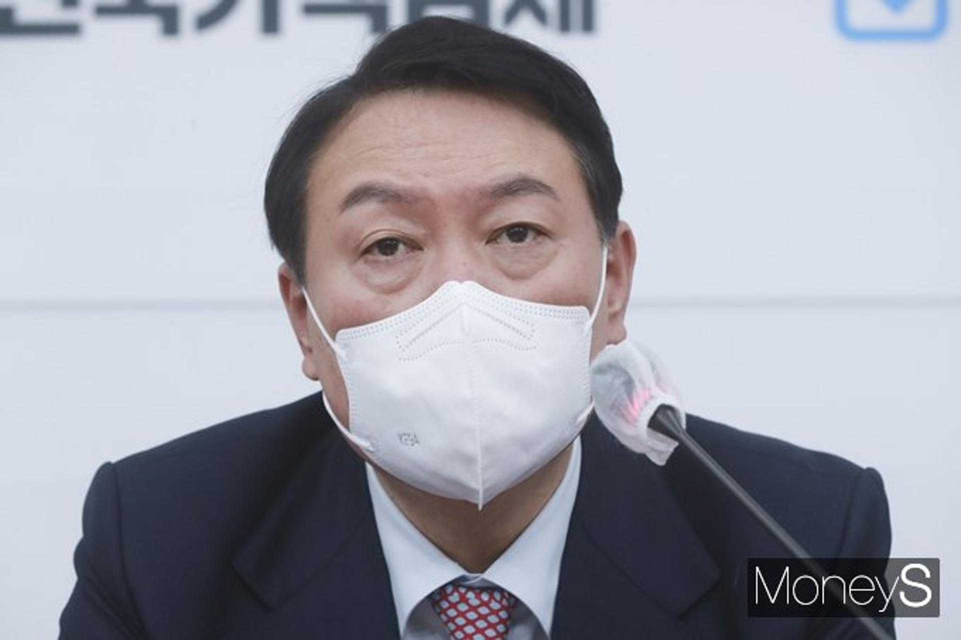 "좀 지켜보시죠"… 윤석열, 이준석·조수진 갈등에 유보적 입장
