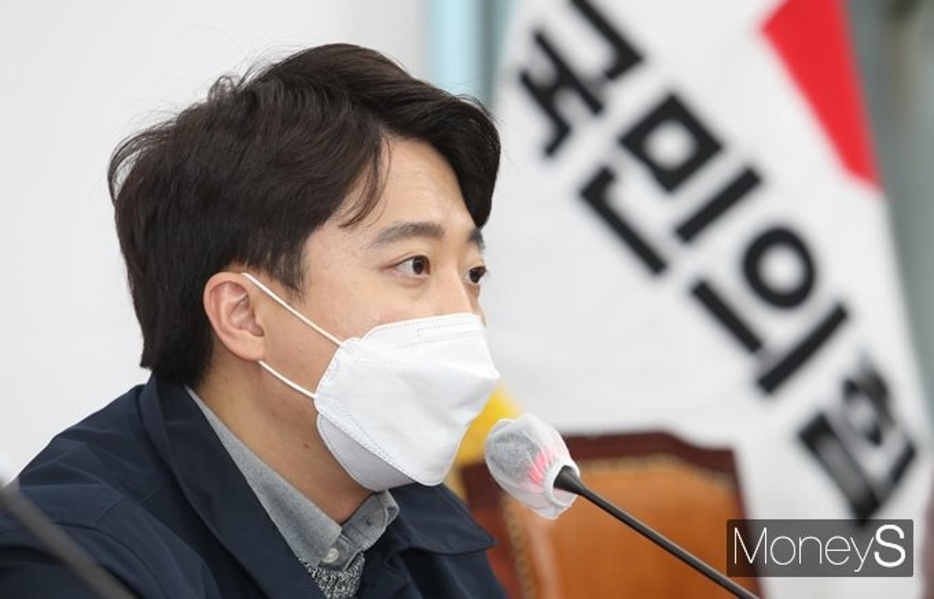 이준석 "선대위 모든 직 내려놓겠다… 어떤 미련도 없어"(상보)