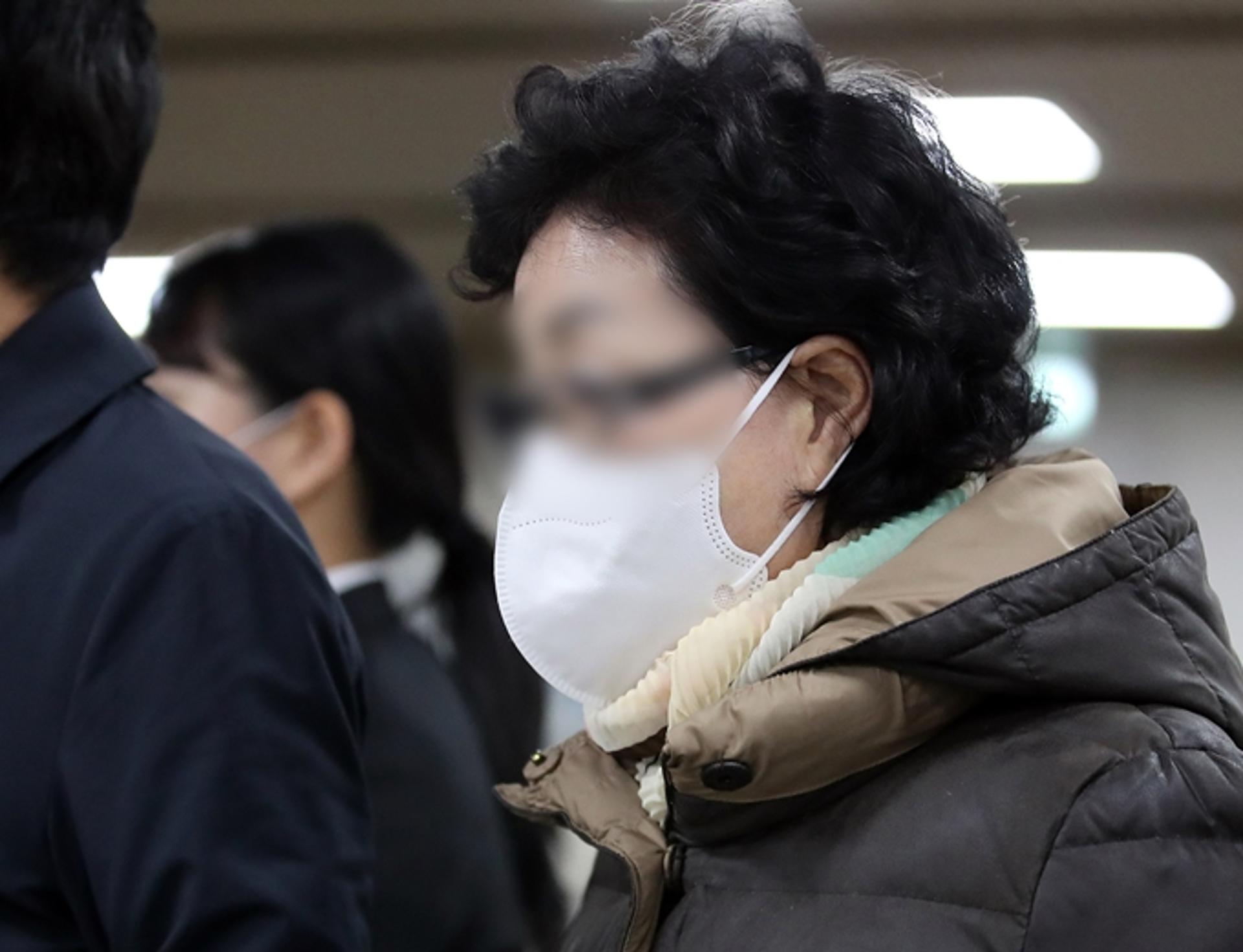 '요양급여 부정수급' 윤석열 장모 최모씨 항소심… 검찰, 3년 구형