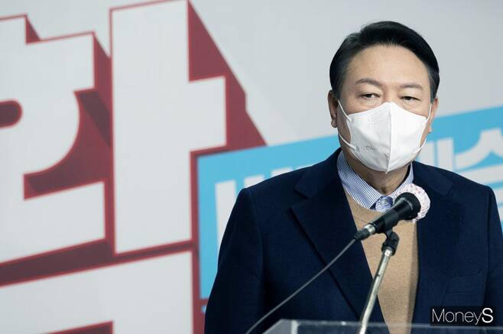 윤석열 "토론 누가 봤나" 무용론 제기에 "검증 무섭나" 비판