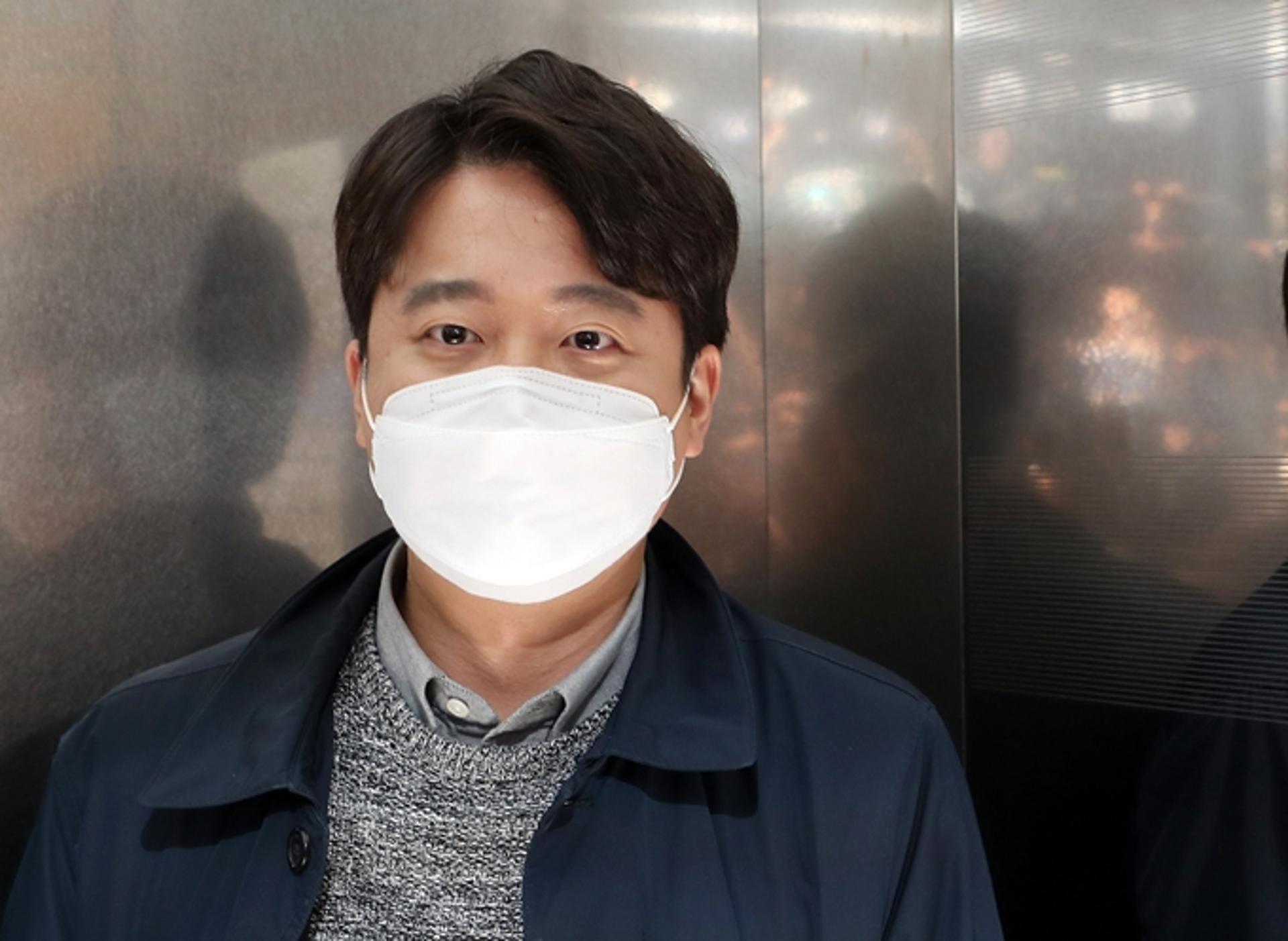 이준석 "성 접대 의혹 당혹… 허위사실 강력 대응할 것"