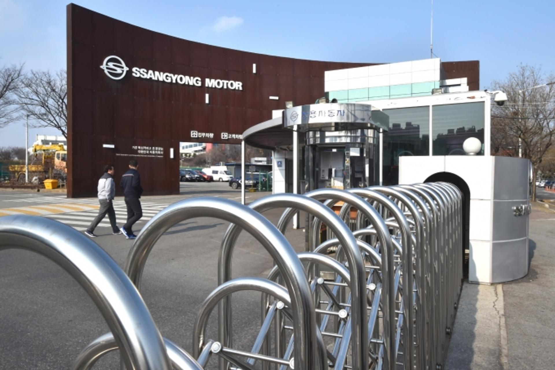 51억 깎은 에디슨모터스, 8000억 조달 난항… 대출 이어 평택공장 부지개발 제동