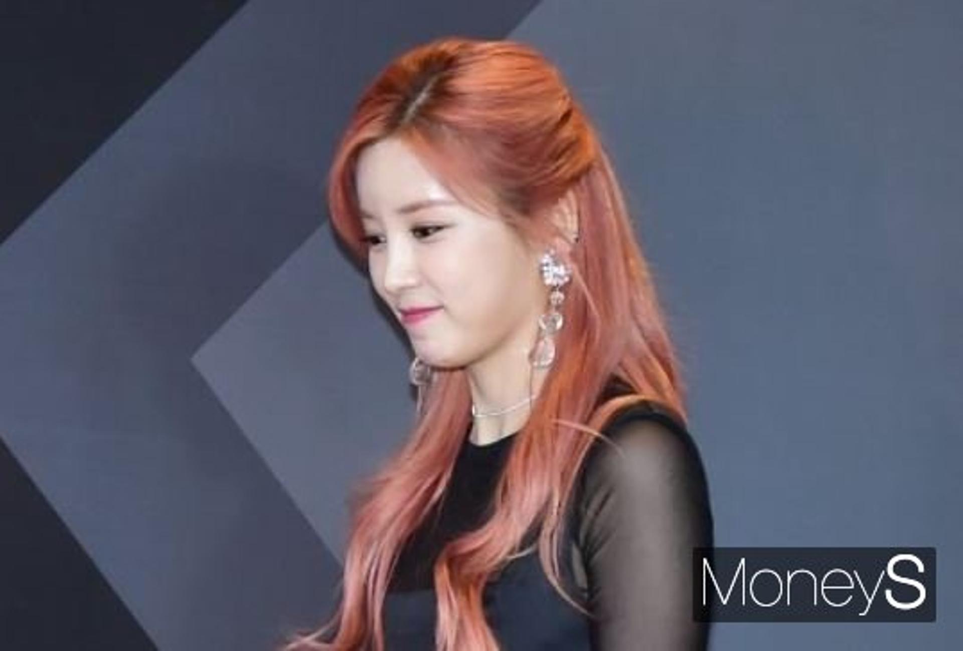 '학폭논란' 에이핑크 박초롱 심경… "실망감 드려 죄송"