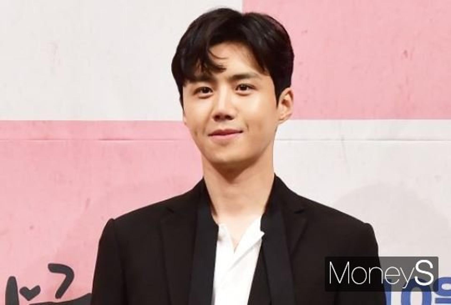 "스케줄 전부 거절"… 논란 이후 김선호 근황보니?
