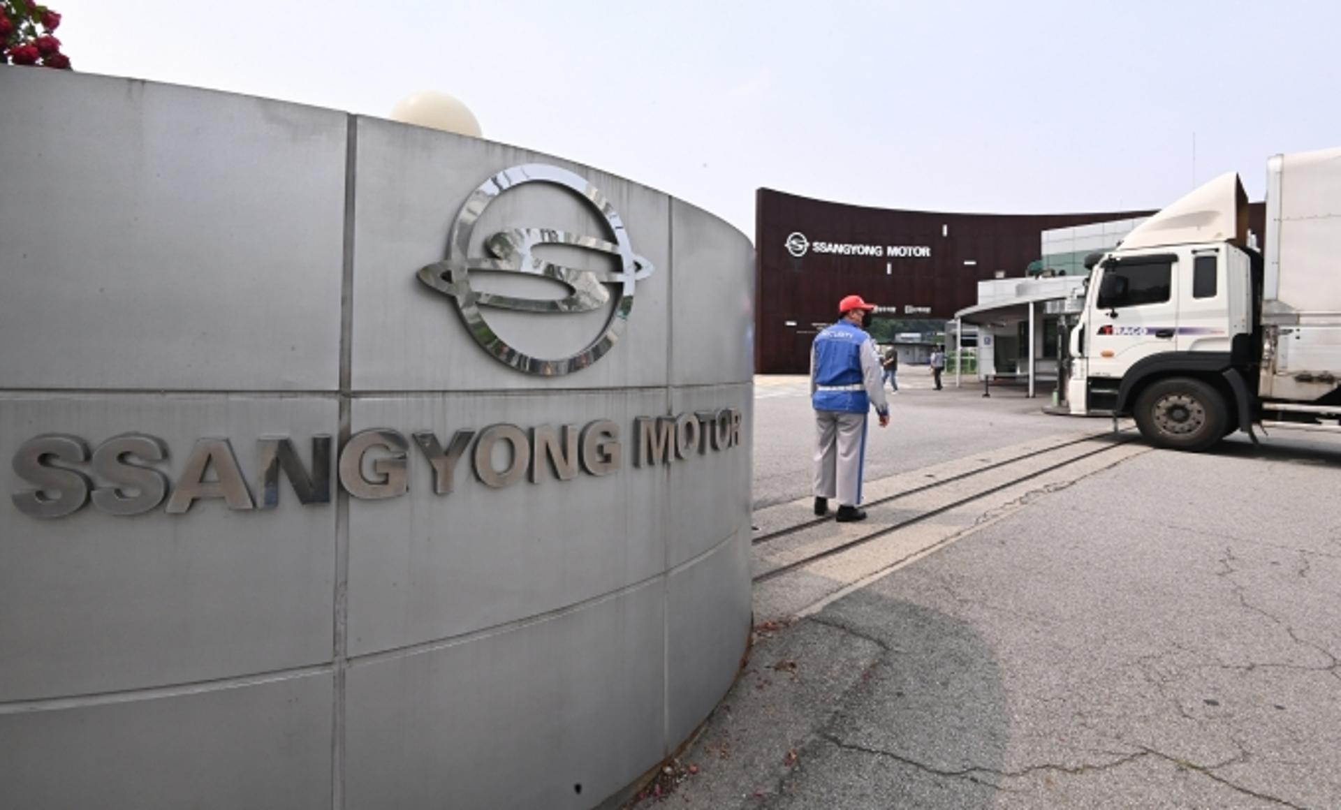 에디슨모터스 “쌍용차와 이견 조율… 오늘 오후 인수 본계약 체결한다”