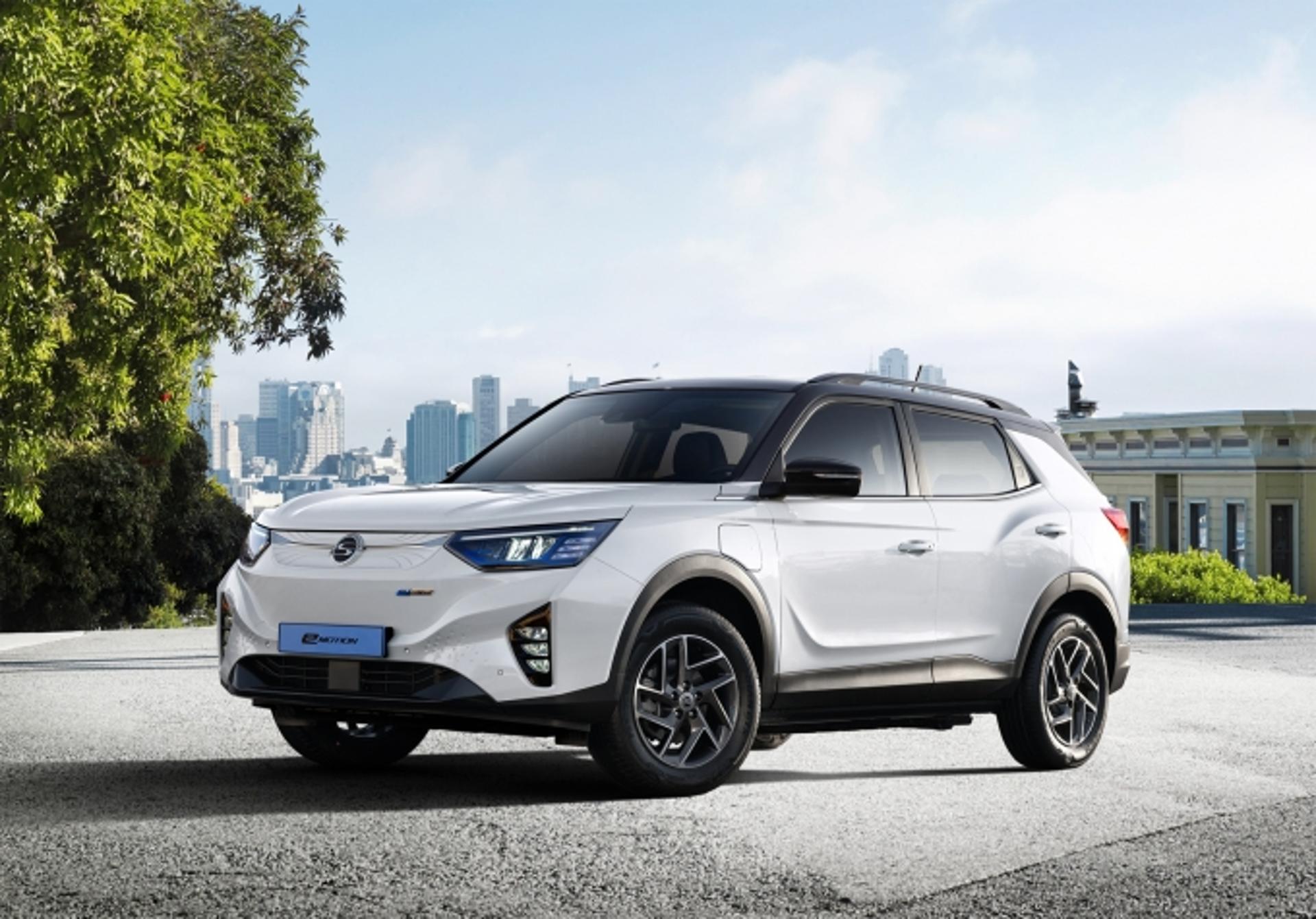 쌍용차, 준중형 전기 SUV ‘코란도 이모션’ 사전계약… 보조금 지원시 2000만원대