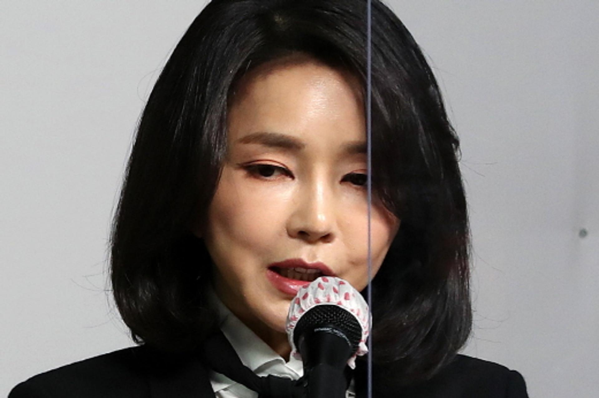 "보수는 돈 주니까 미투 안터지지"… 셀프 저격 발언 김건희, 22일 추가 통화 공개