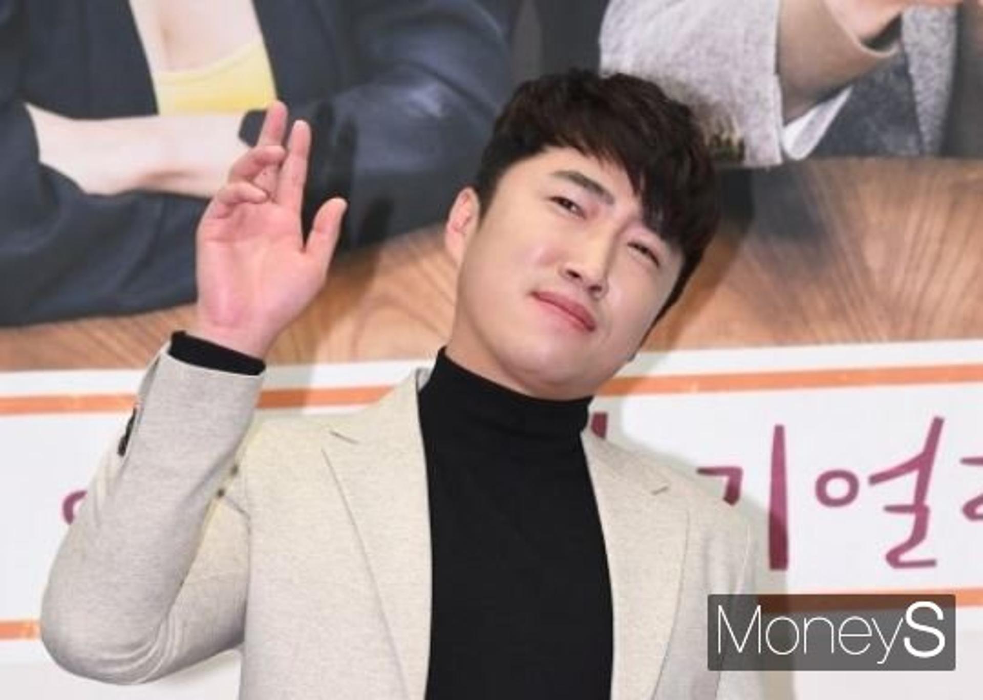 '새신랑' 장동민, 결혼 한달 만에 아빠된다