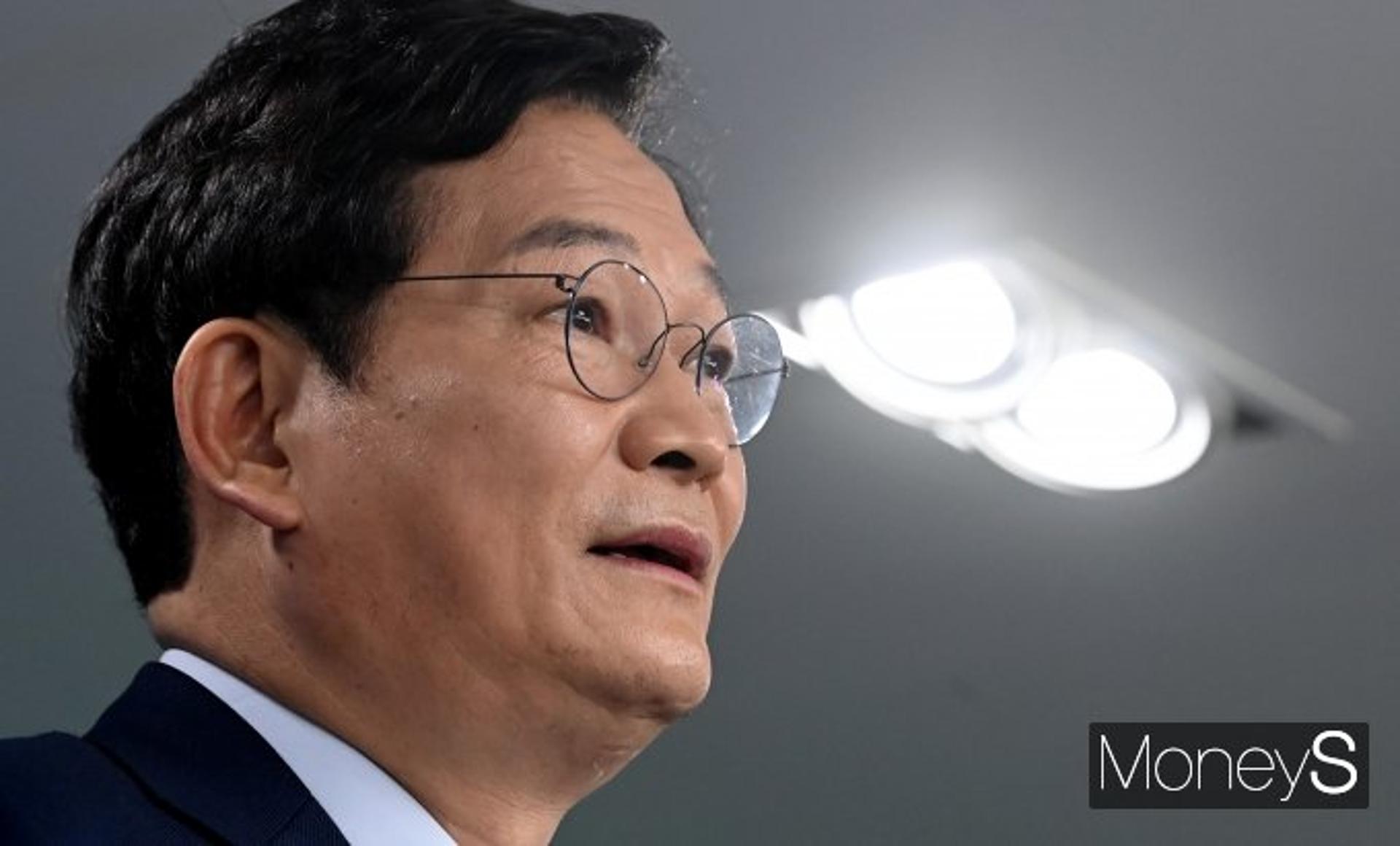 [전문] 송영길, 총선 불출마… "이재명 정부 마중물 되겠다"