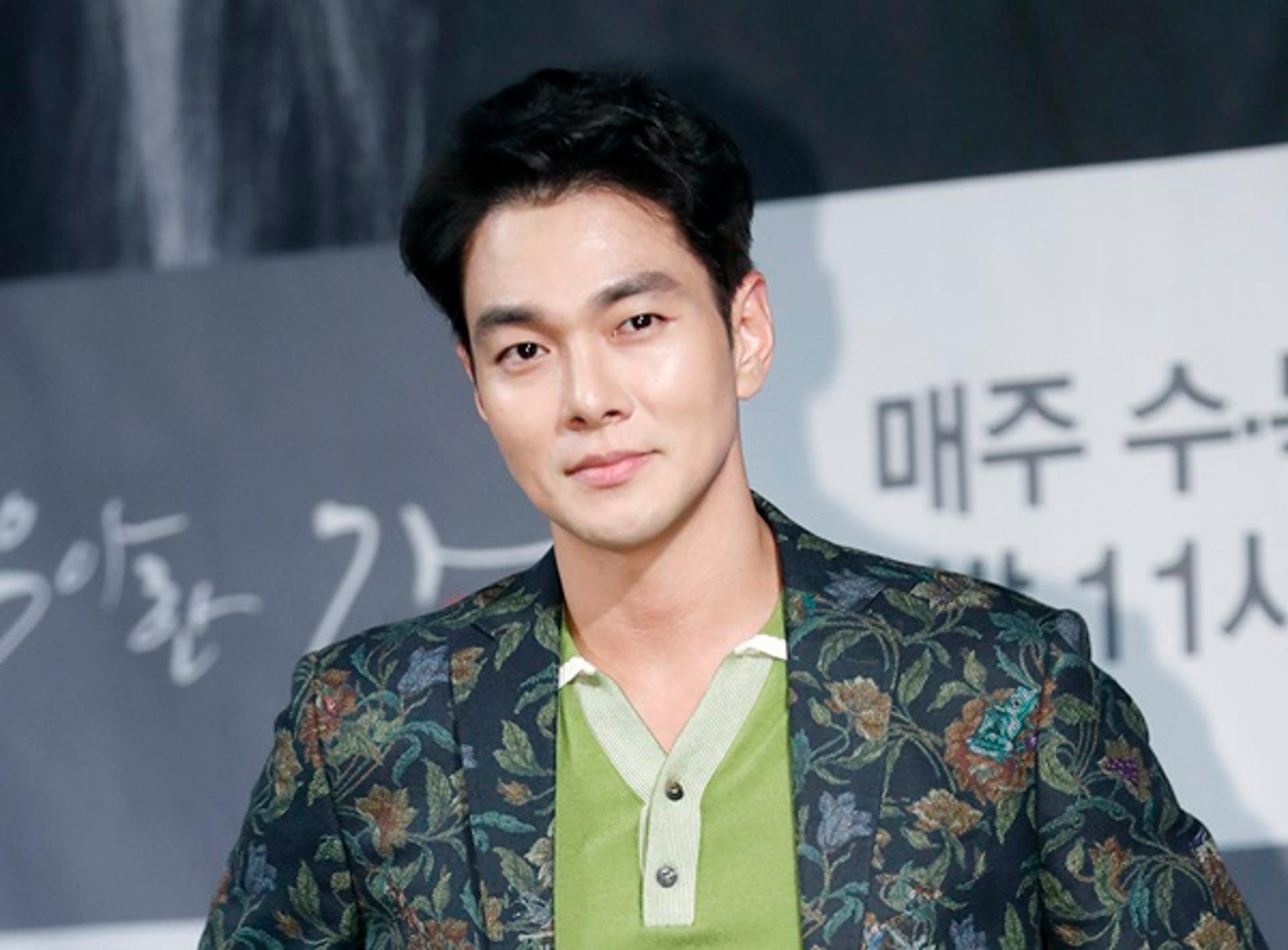 '폭행 무혐의' 이규한 심경… "연예인 직업 가진 내 불찰"
