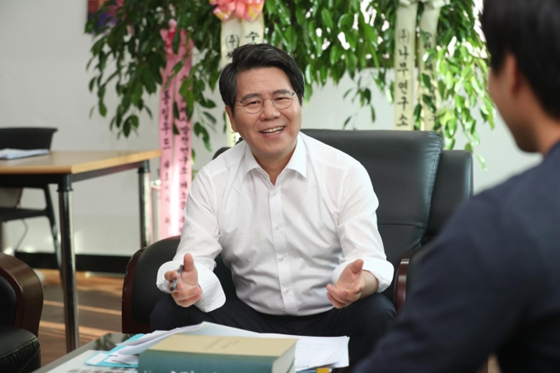 [수원시장 출마예정자 인터뷰] 김상회 전 청와대 행정관