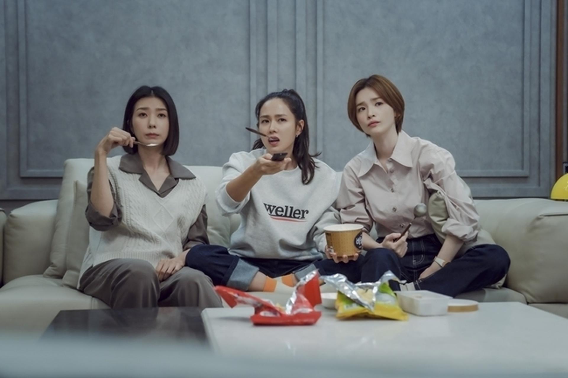 결혼 앞둔 손예진에 거는 기대… '서른, 아홉'의 사랑은?