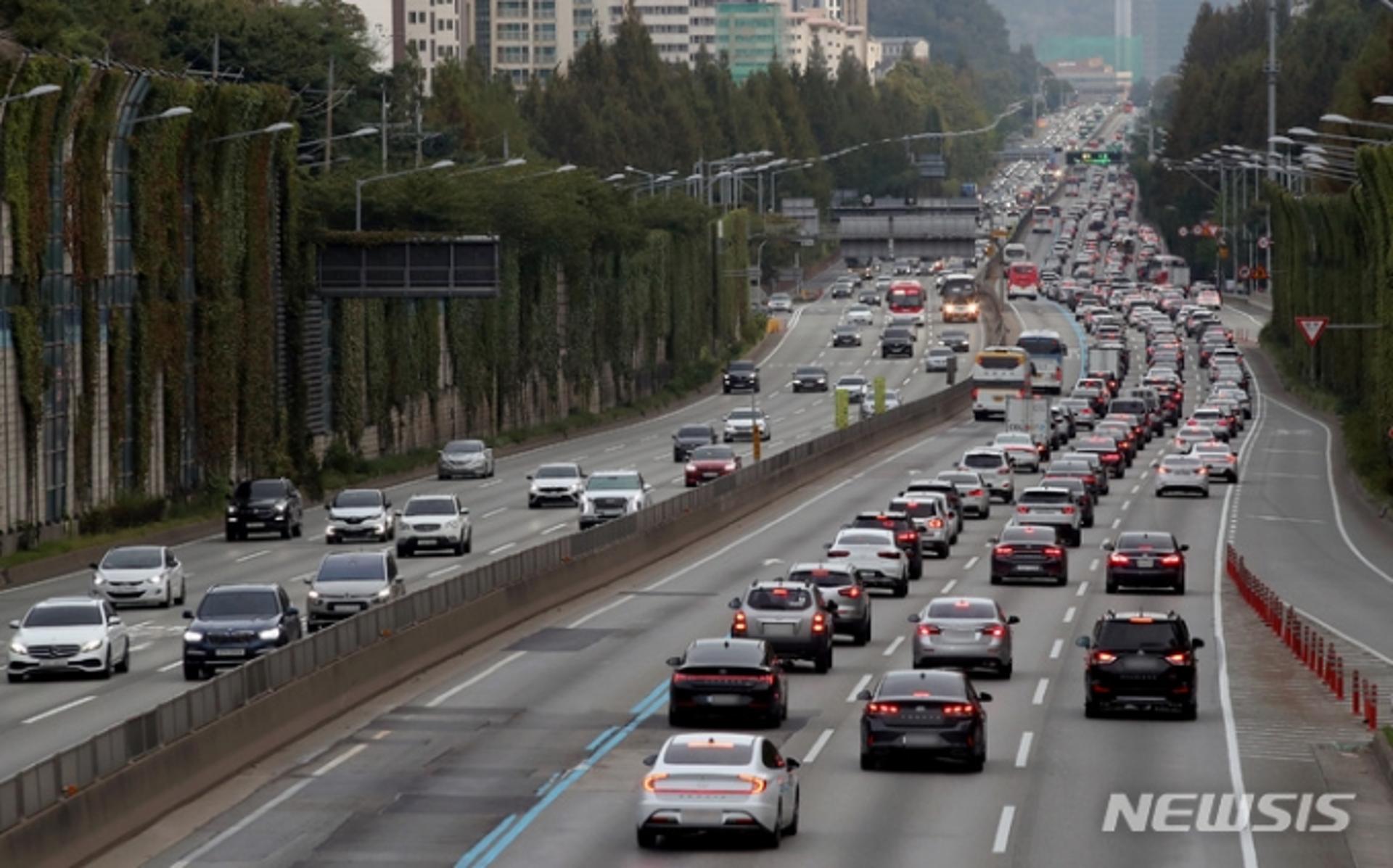 “고객 달아날라”… 현대해상도 車보험료 1%대 인하 가닥