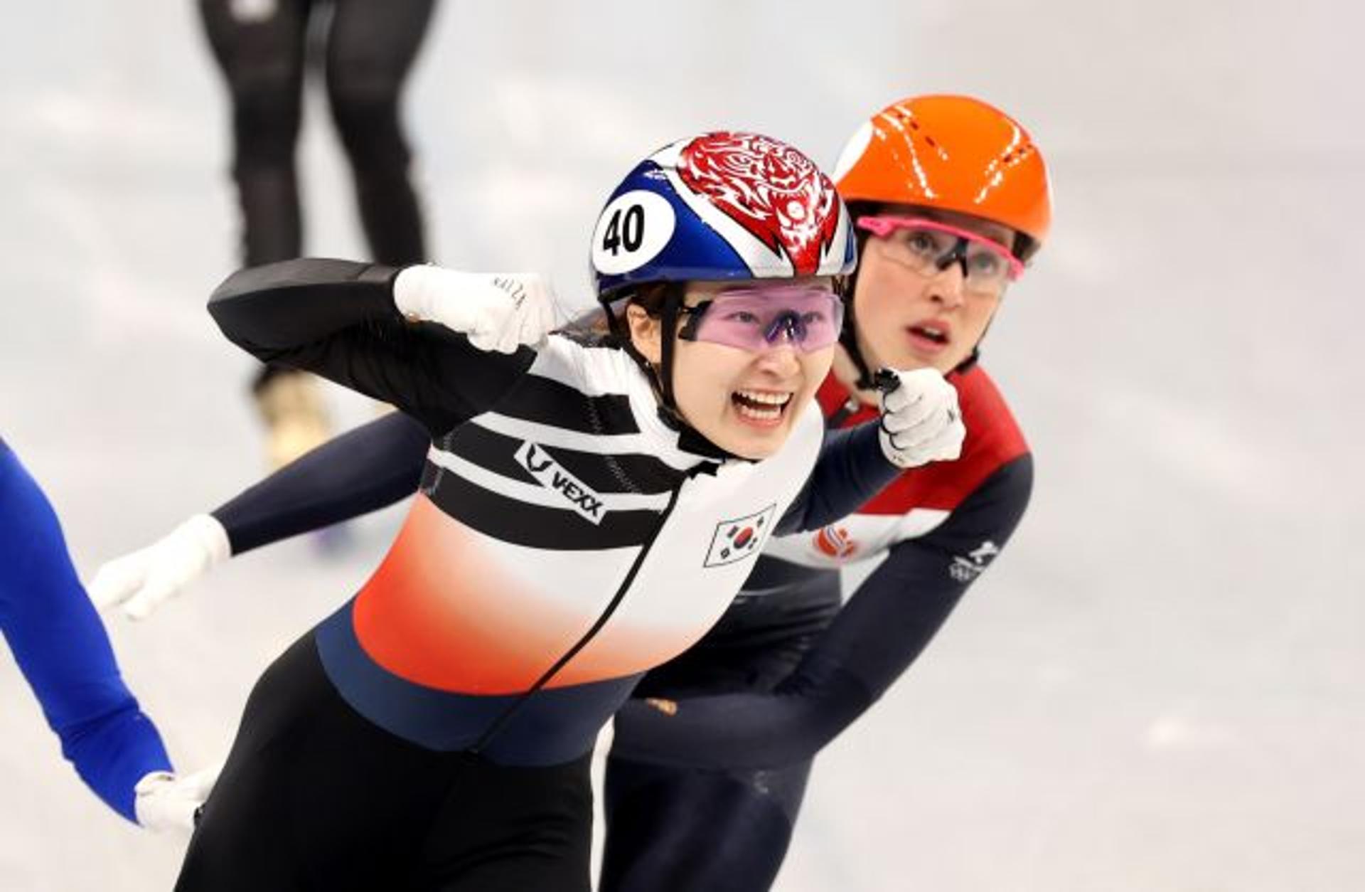 1500m 2연패 달성 최민정, '성남의 딸'…이재명과 인연 재조명