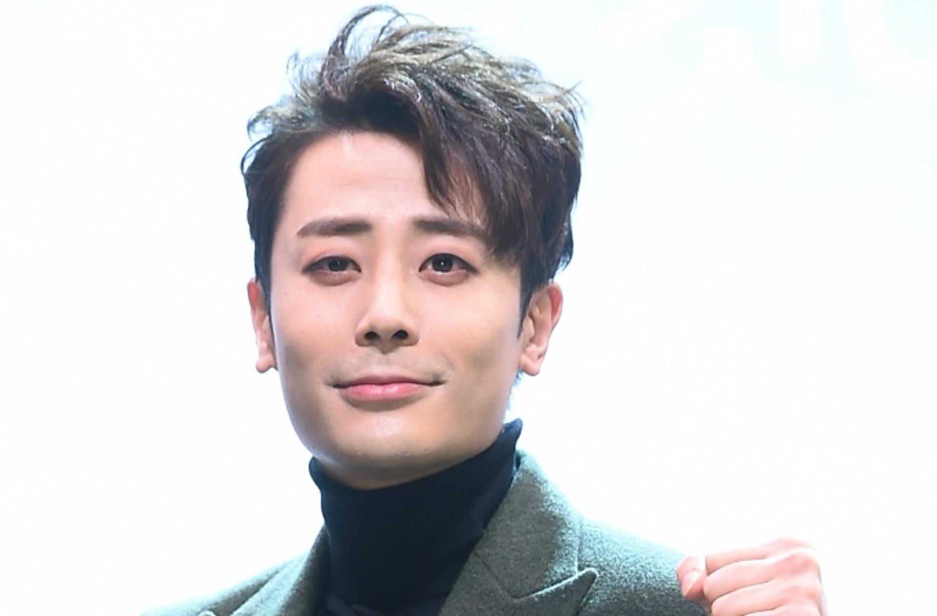 [전문] '부스터샷' 맞은 한지상 확진… "모든 스케줄 중단"