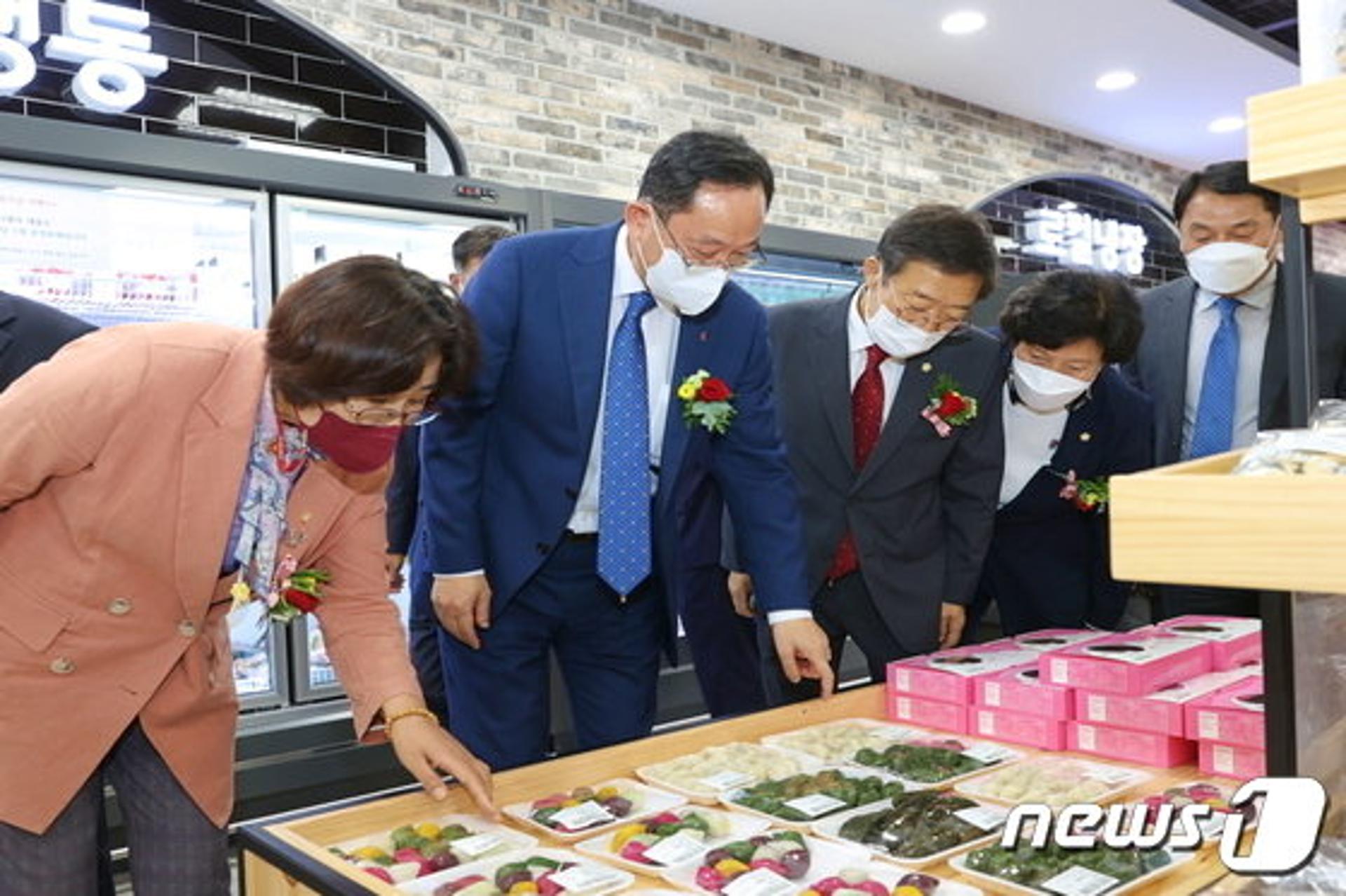 해남군 로컬푸드직매장, 개장 5개월만에 매출 10억