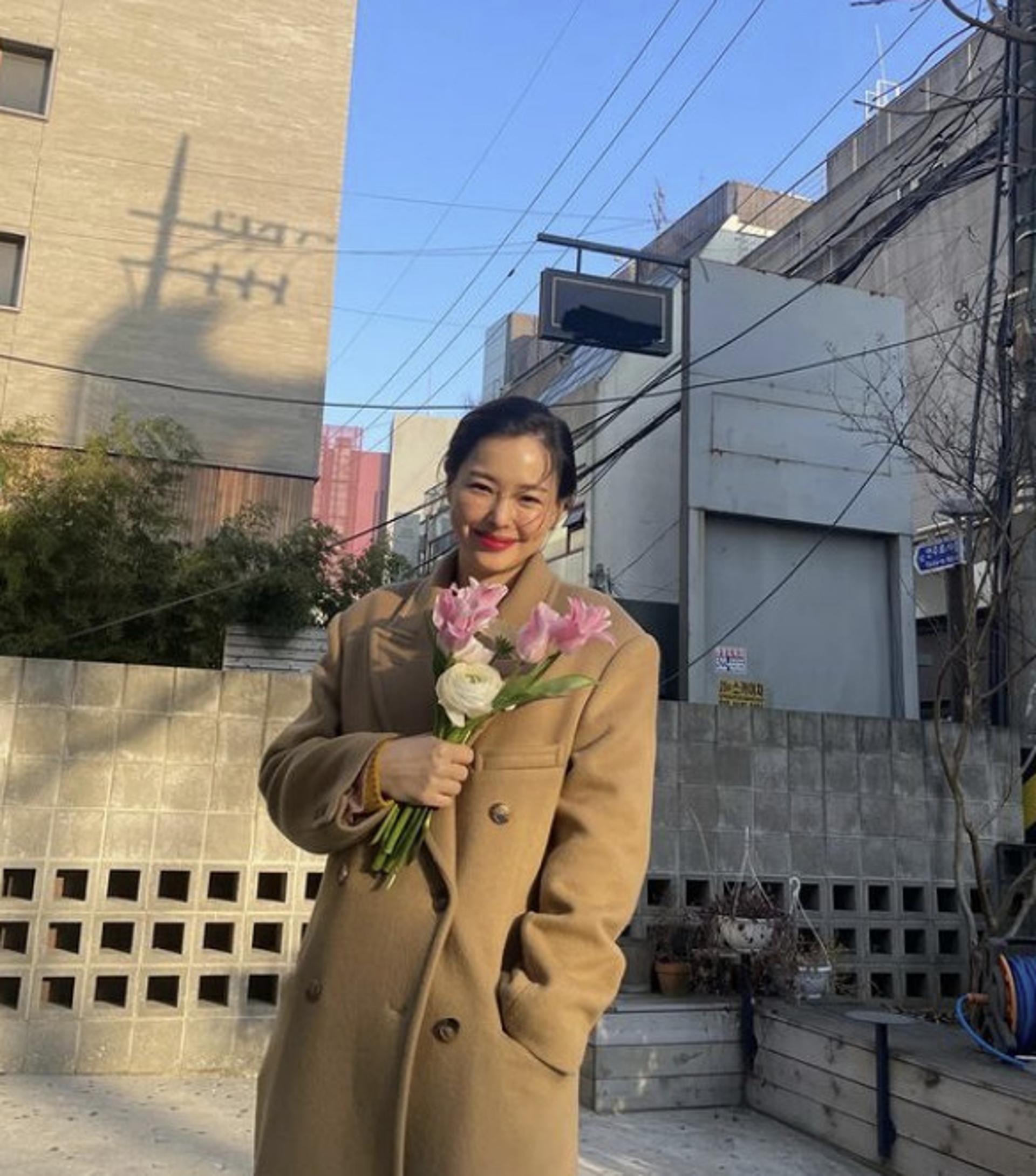 "선물같은 하루"…'임신 5개월' 이하늬 근황, 행복해보여