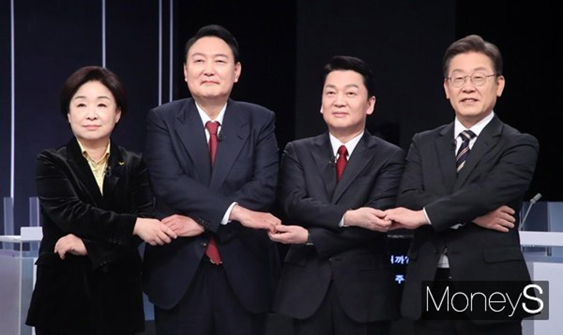 복지 정책·재원 조달 방안… 李 "안전망" vs 尹 "성장 통한 복지"