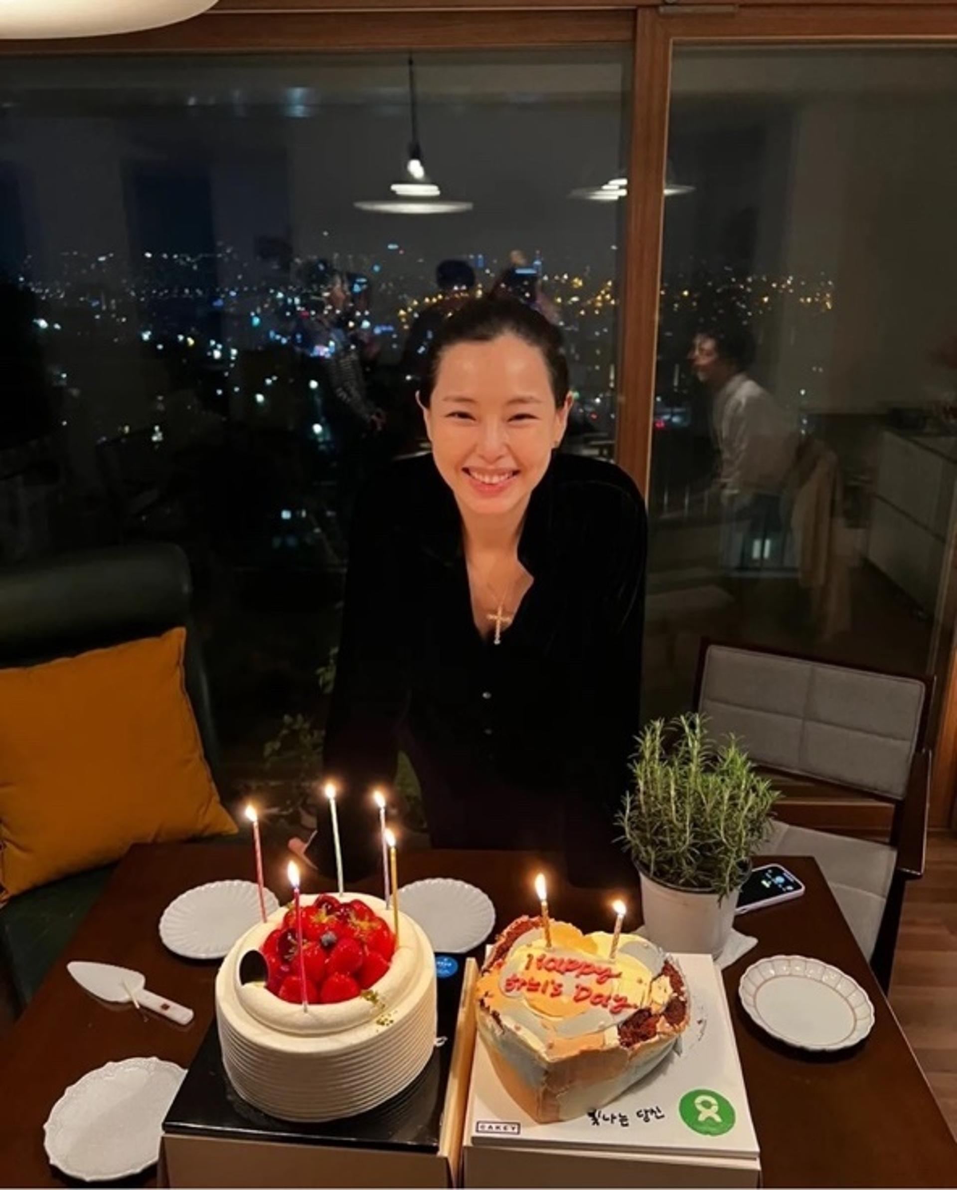 ‘예비맘’ 이하늬 여전한 미모보니… 결혼·임신 후 맞은 첫 생일