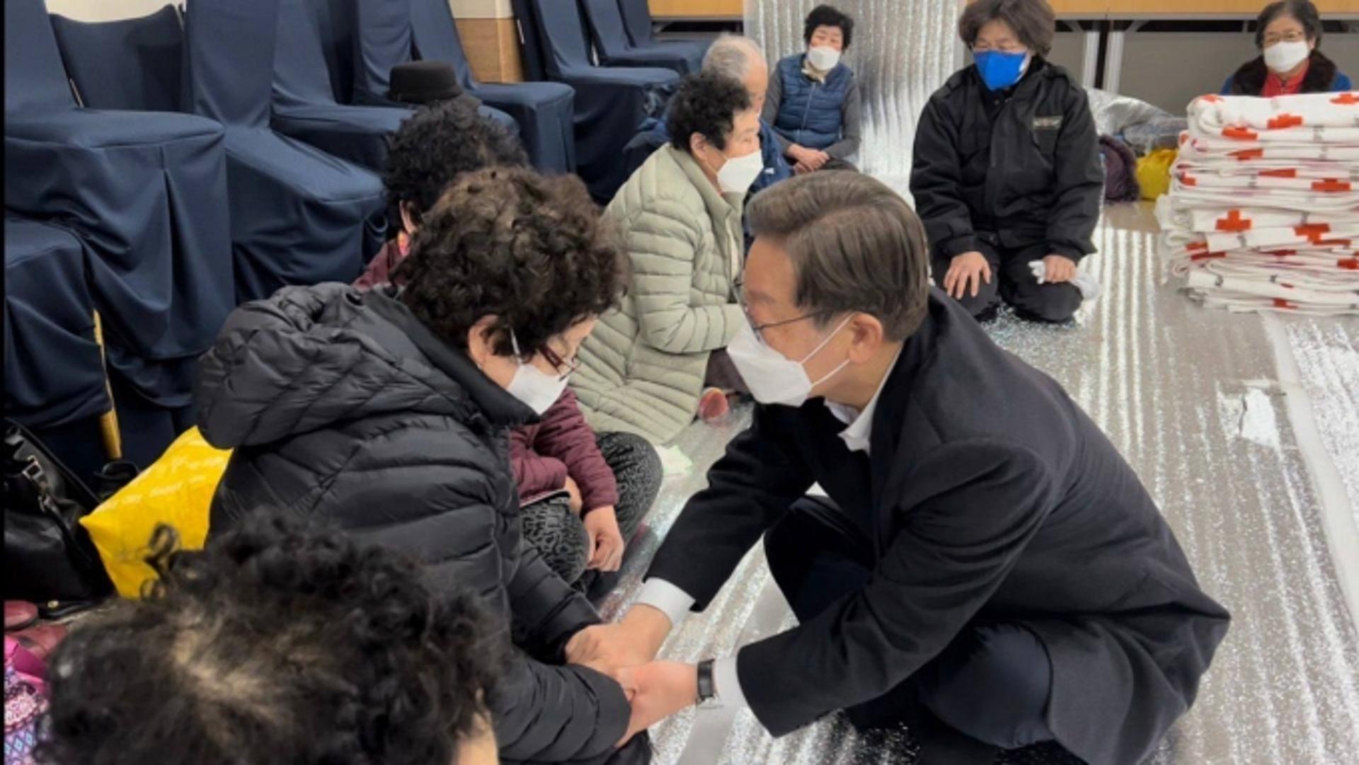 이재명 “민주당 지역위, 울진 산불 피해복구 자원봉사 나서달라”