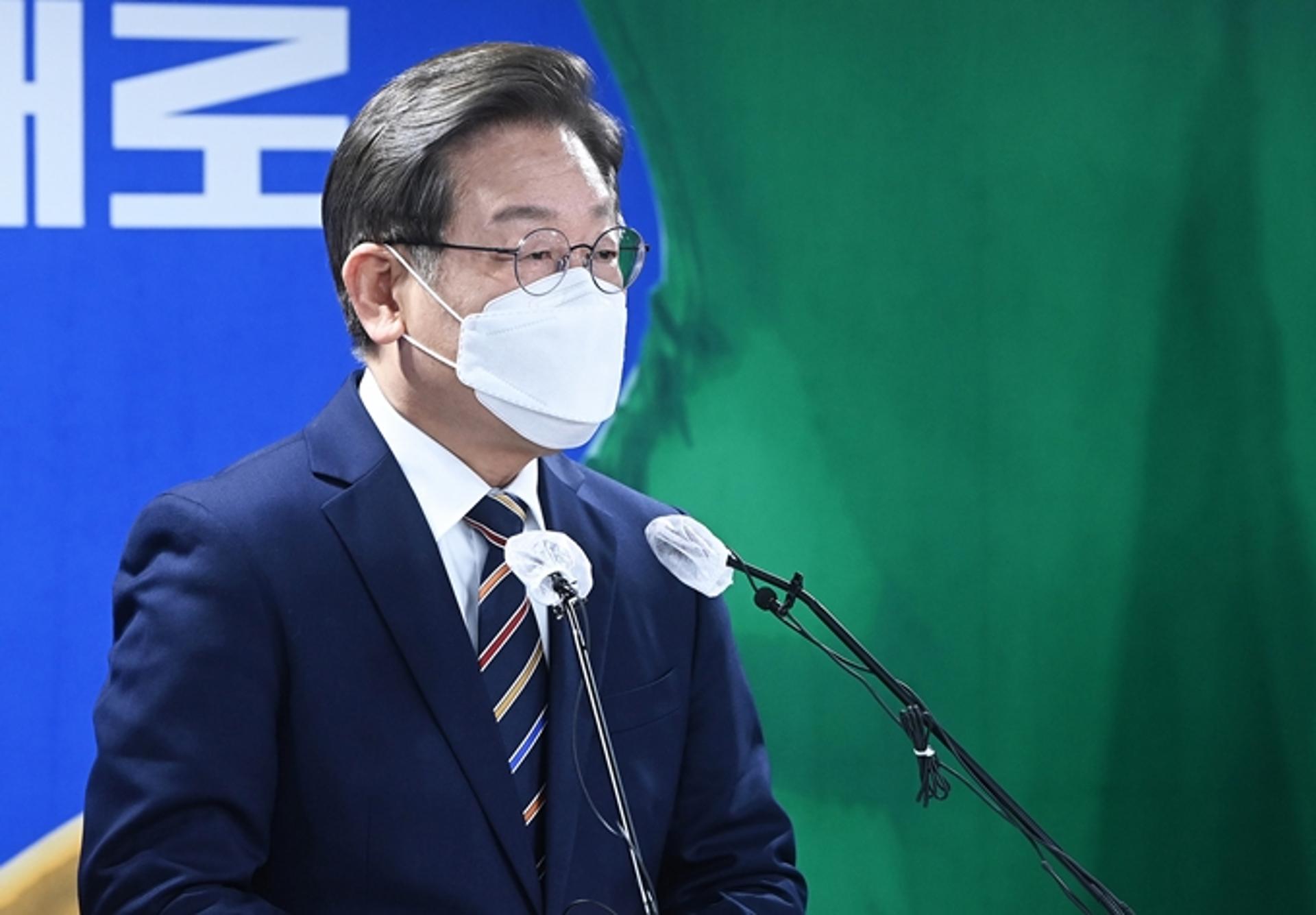 [전문] 이재명 "실력으로 이 자리까지 왔다… 손 잡아달라"