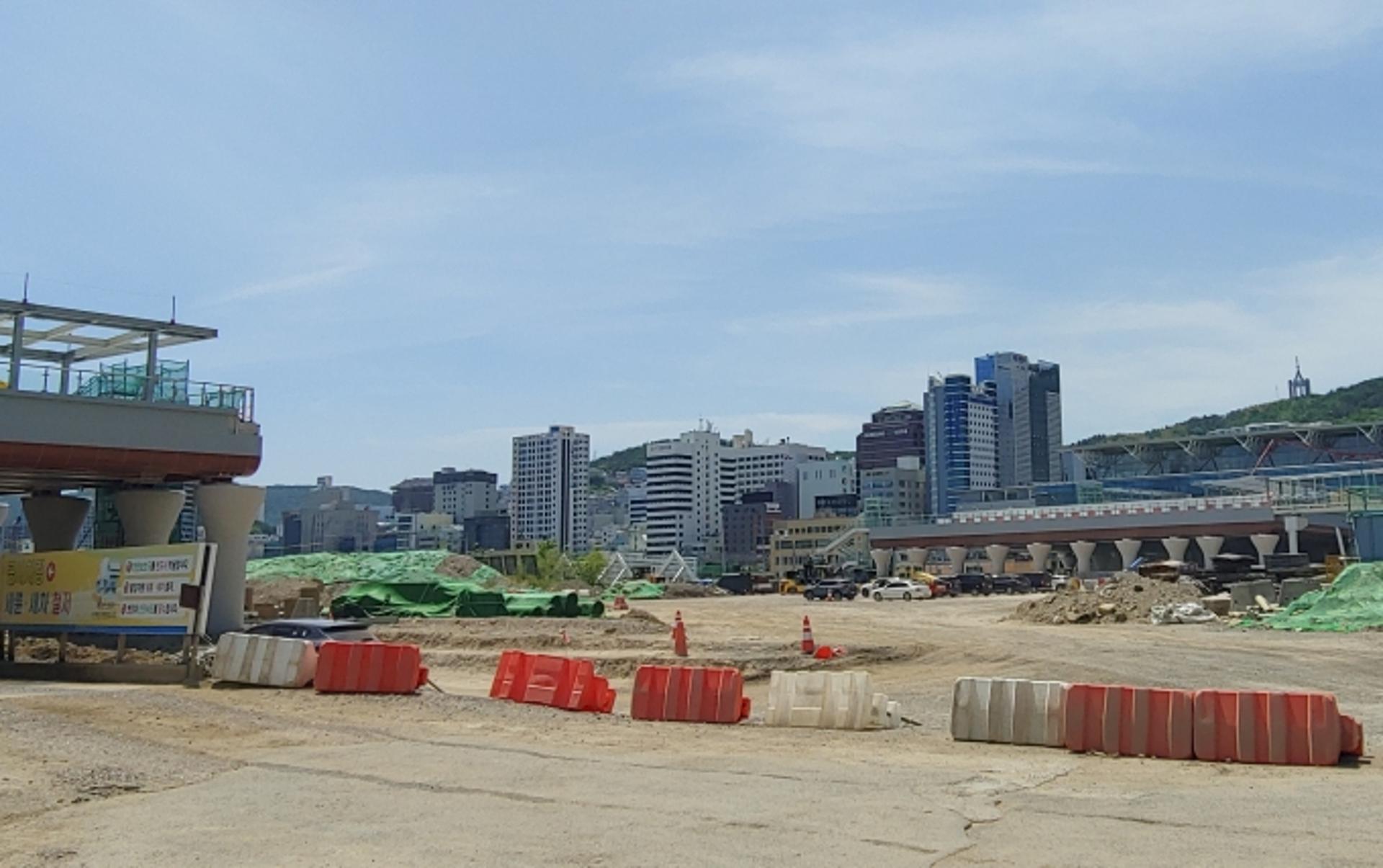 특혜로 얼룩진 부산항만공사 ‘북항 환승센터’, 가처분 소송으로 번져