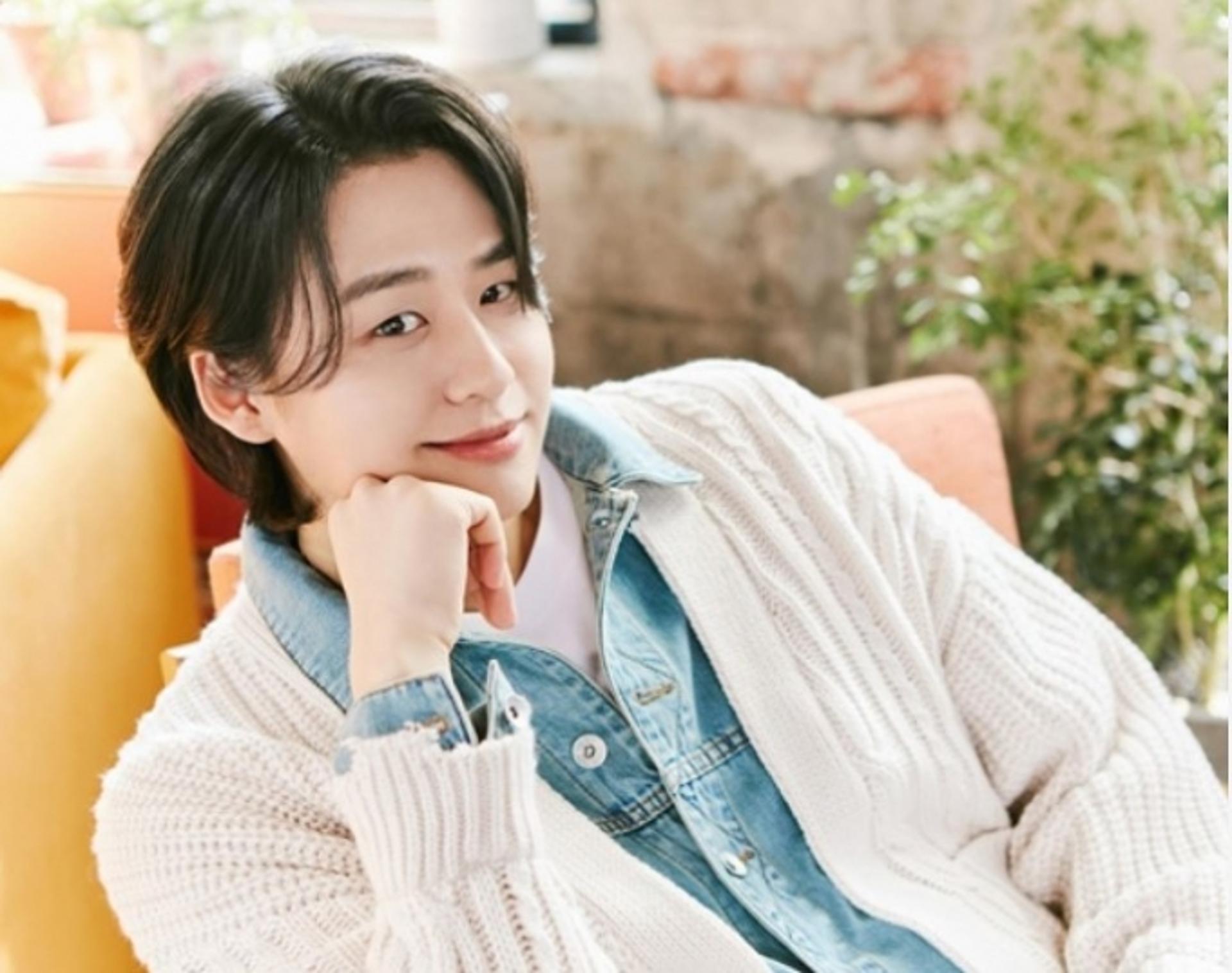 [전문] '팬 기만 의혹' 이솔로몬 측 "타인에게 선물 준 적 없어"
