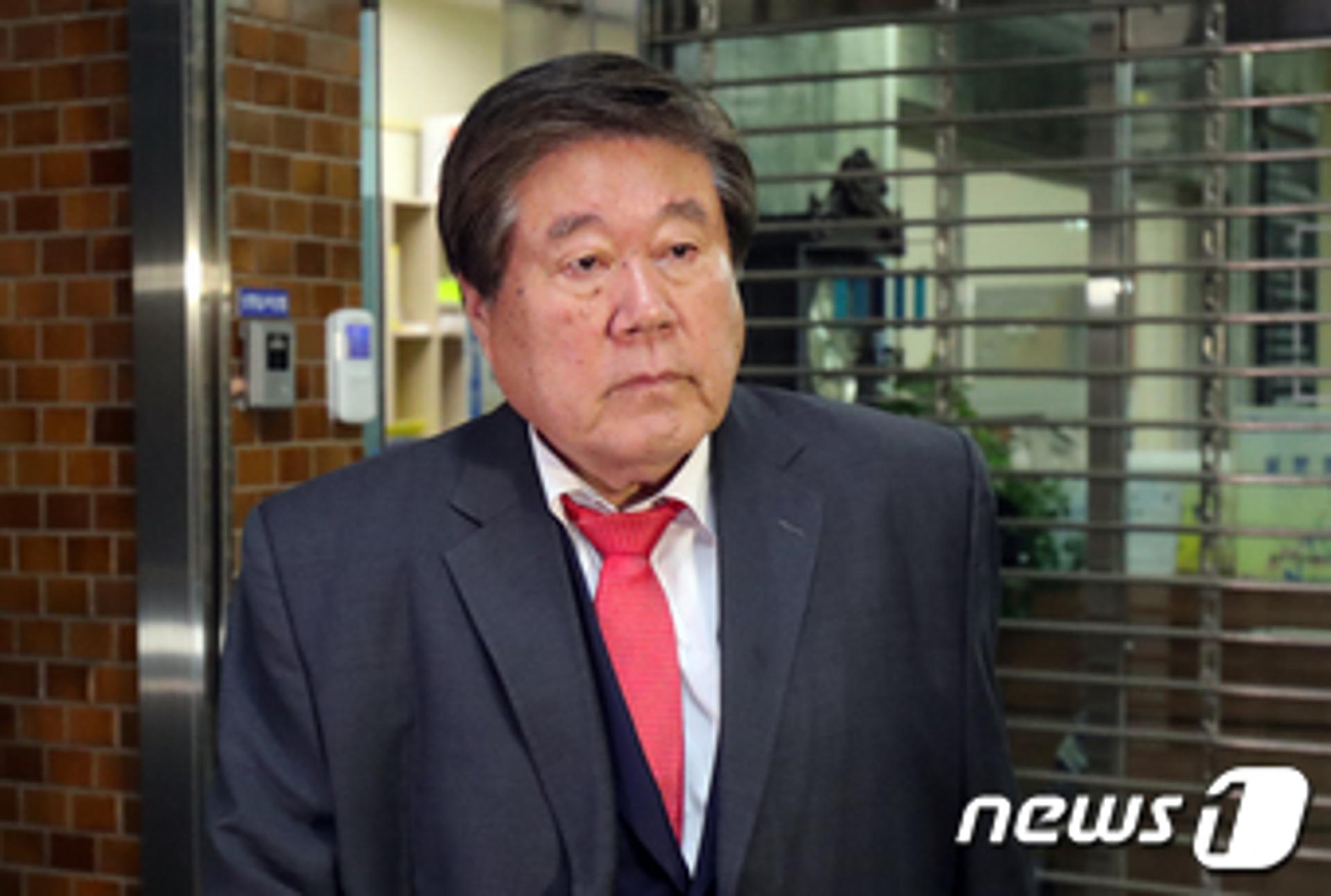 검찰, 최규성 전 농어촌公사장에 2심도 징역 6년 구형