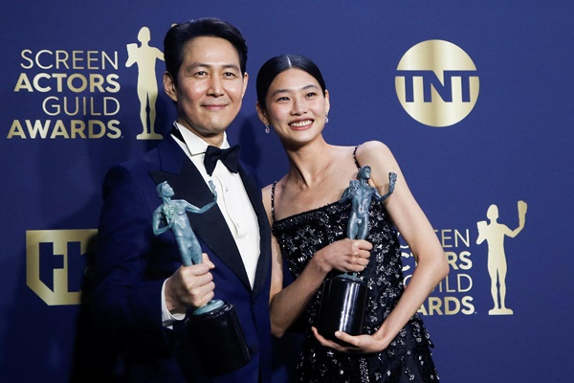 3관왕 '오징어 게임', 美크리틱스초이스 휩쓸었다